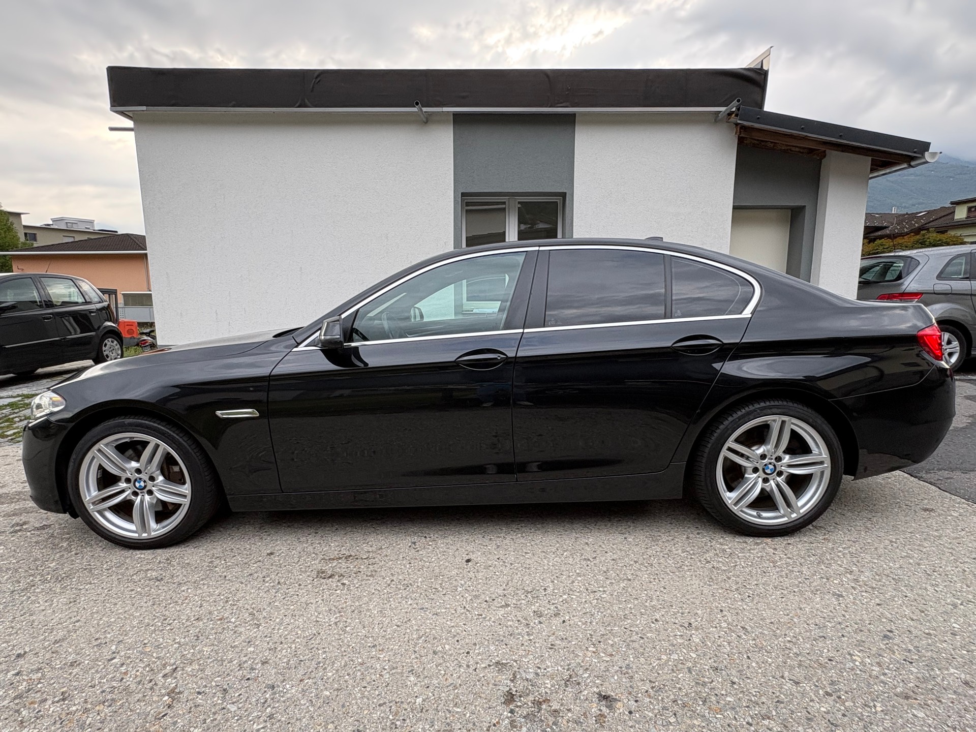 BMW 535i Modern Line-image-6