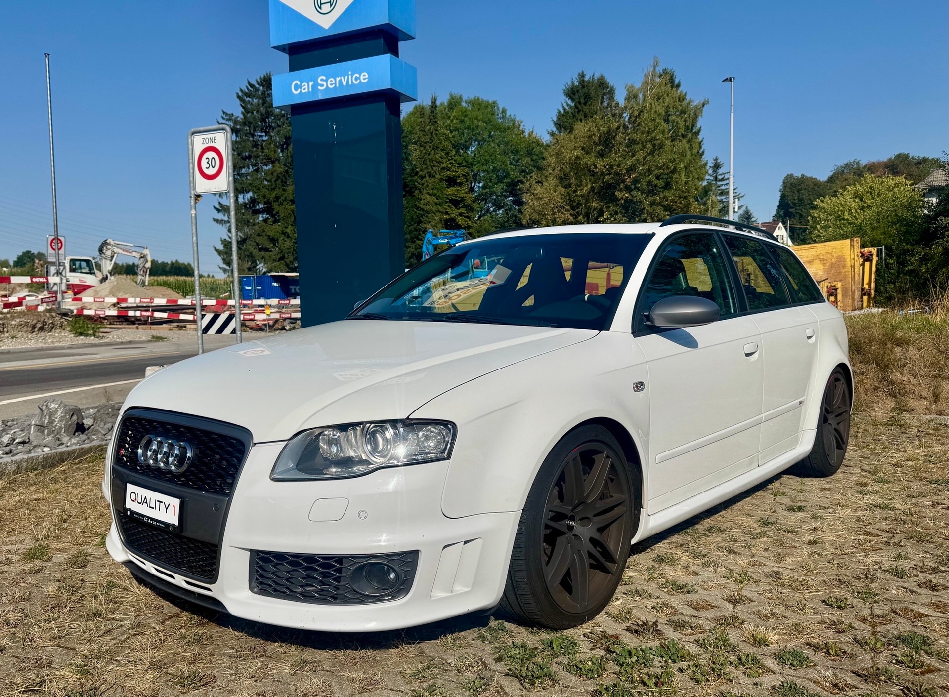 AUDI RS4 Avant 4.2 V8 quattro-image-0