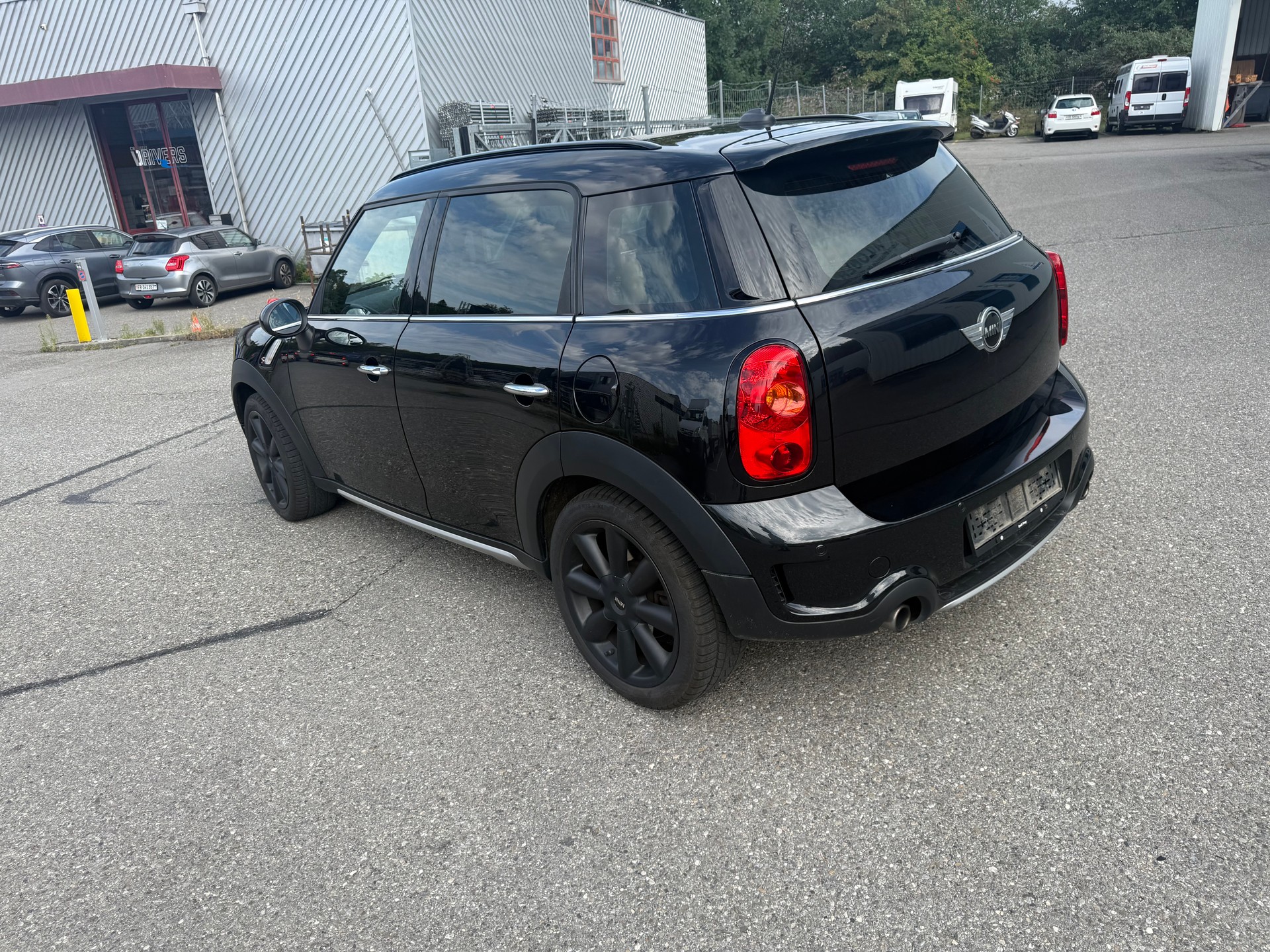 MINI Countryman Cooper S ALL4 by Burton-image-5