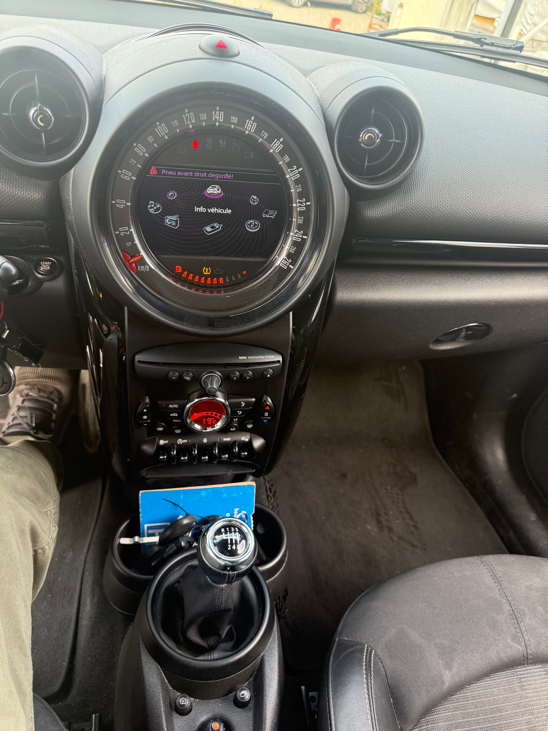 MINI Countryman Cooper S ALL4 by Burton-image-11