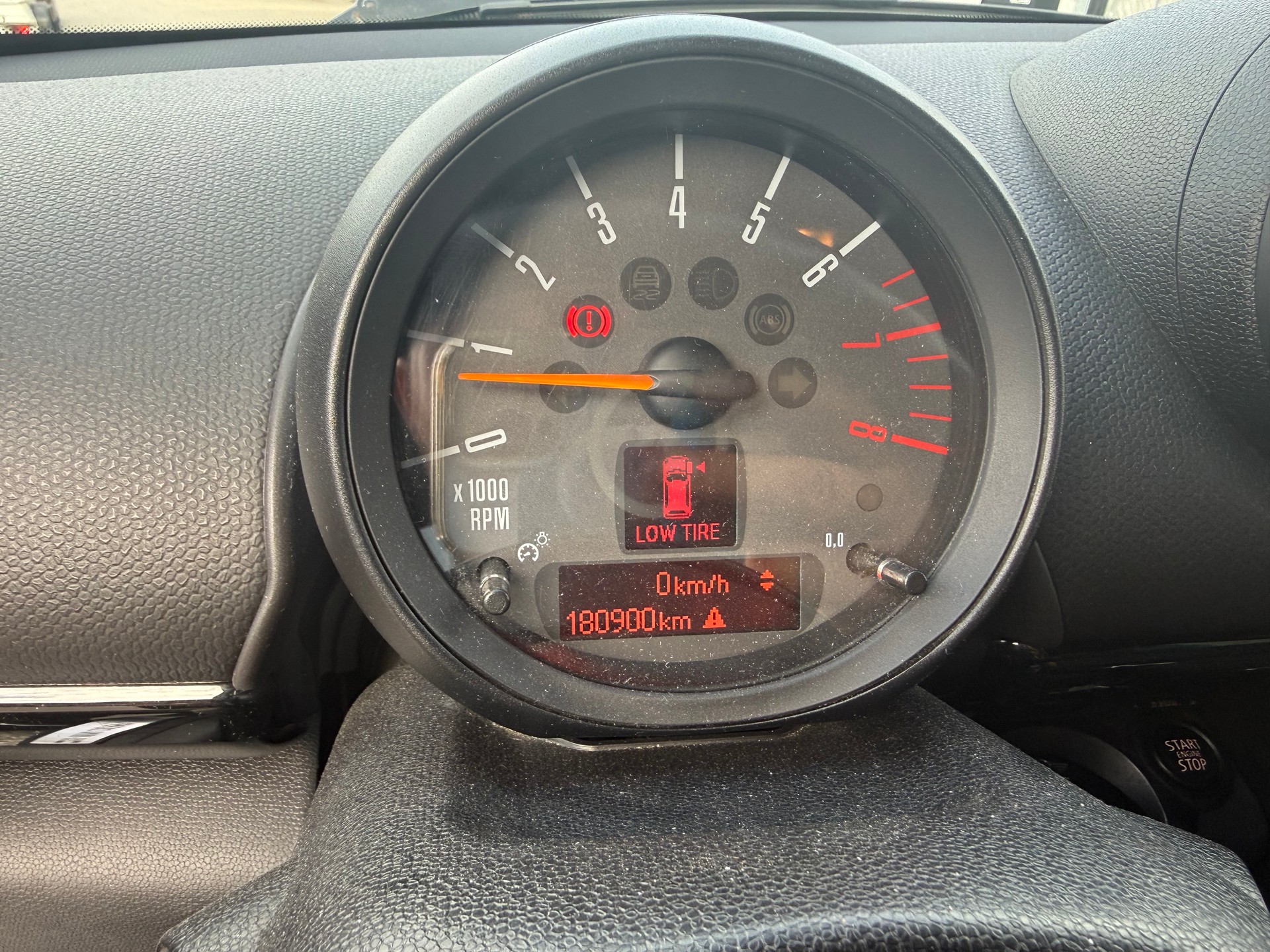 MINI Countryman Cooper S ALL4 by Burton-image-10