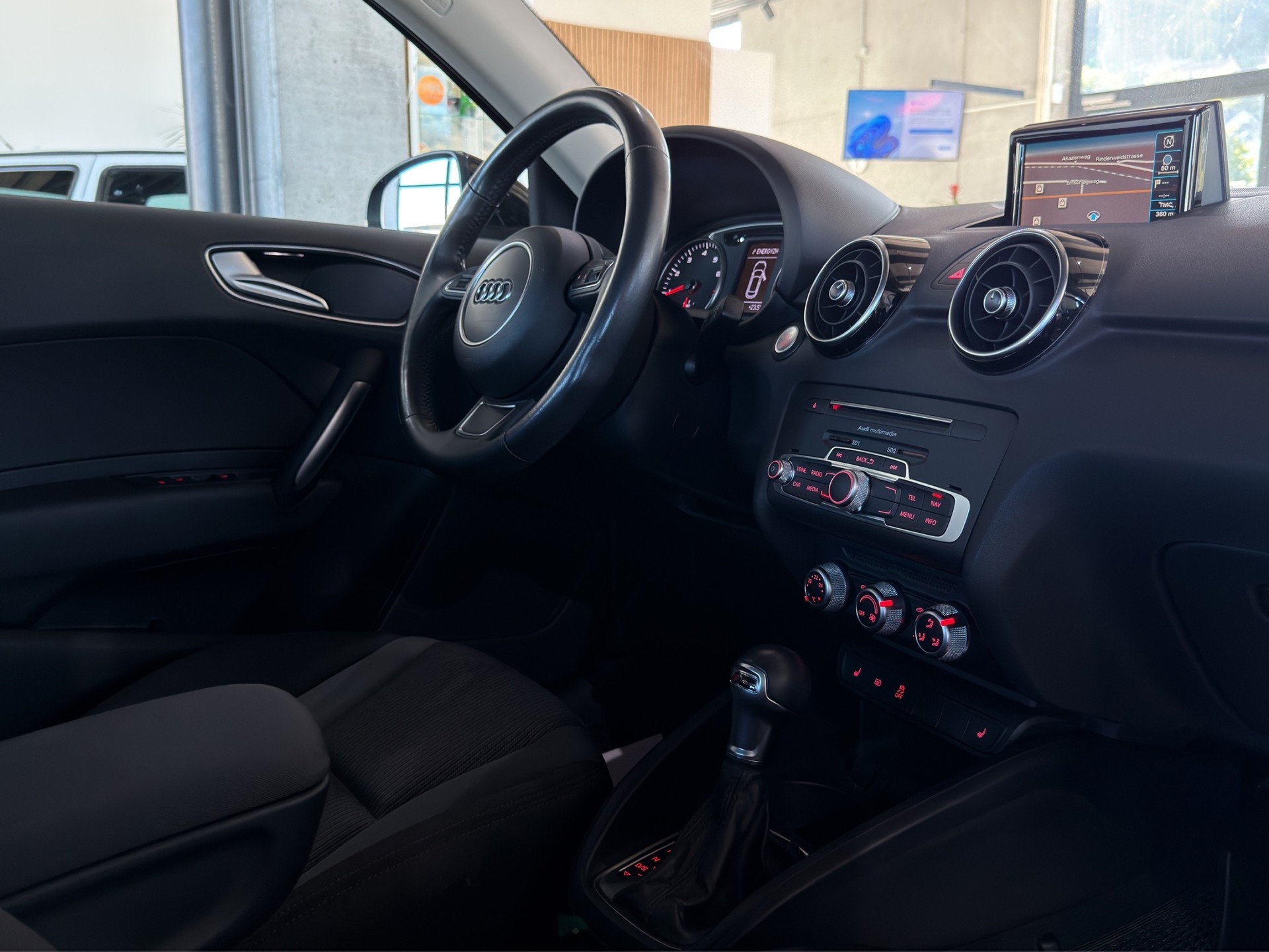 AUDI A1 Sportback 1.4 TFSI Design S-tronic S-Line*Frisch ab MFK,1 Jahr oder 20'000km Garantie*-image-14