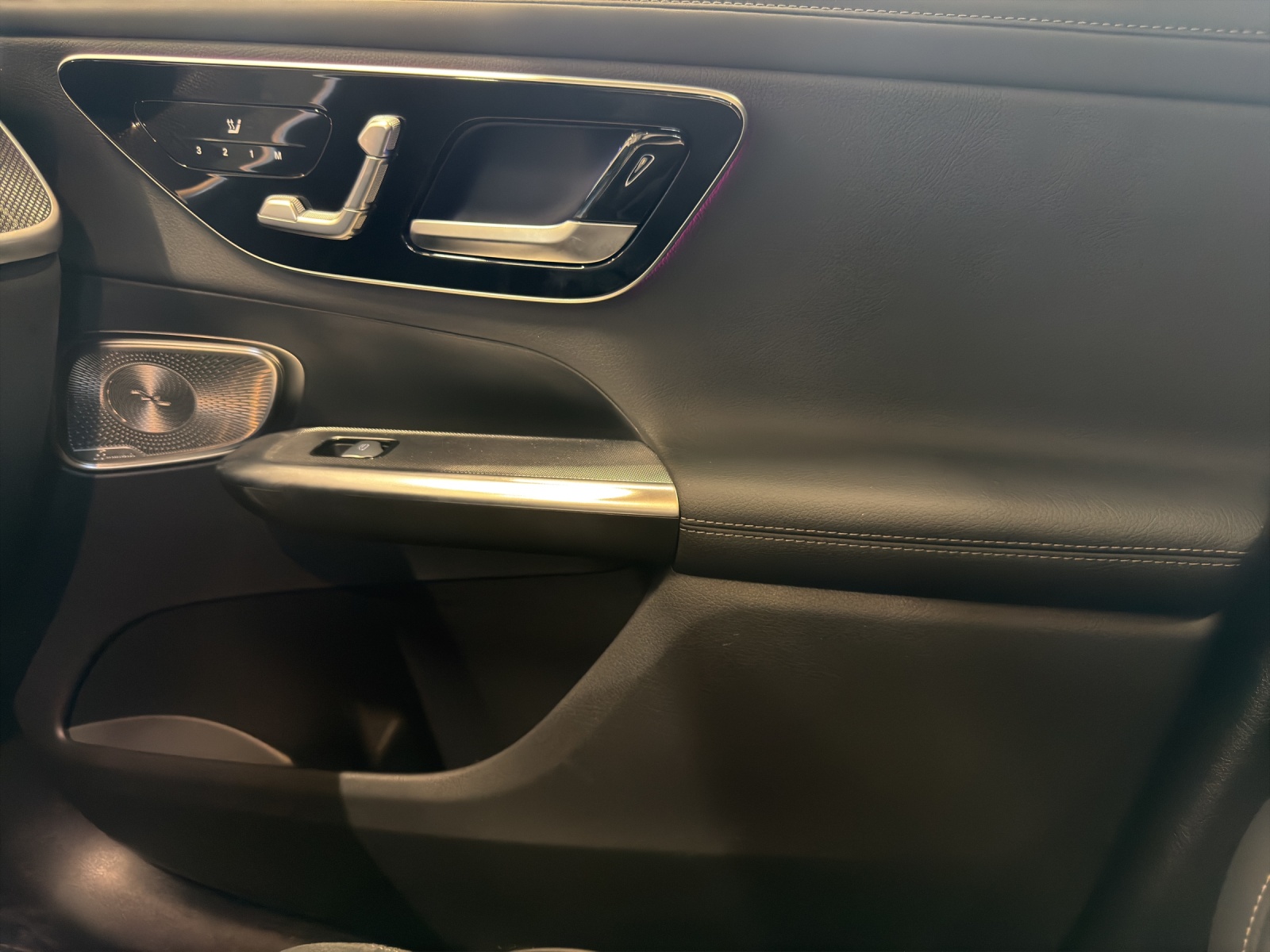 MERCEDES-BENZ GLC Coupé 300 4M 9G-T-image-16