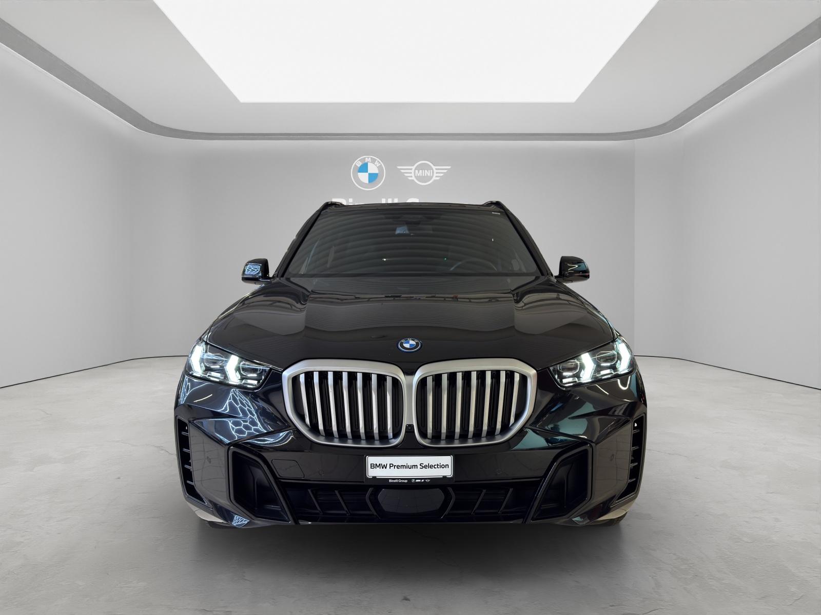 BMW X5 50e xDrive M-SportPaket-image-8