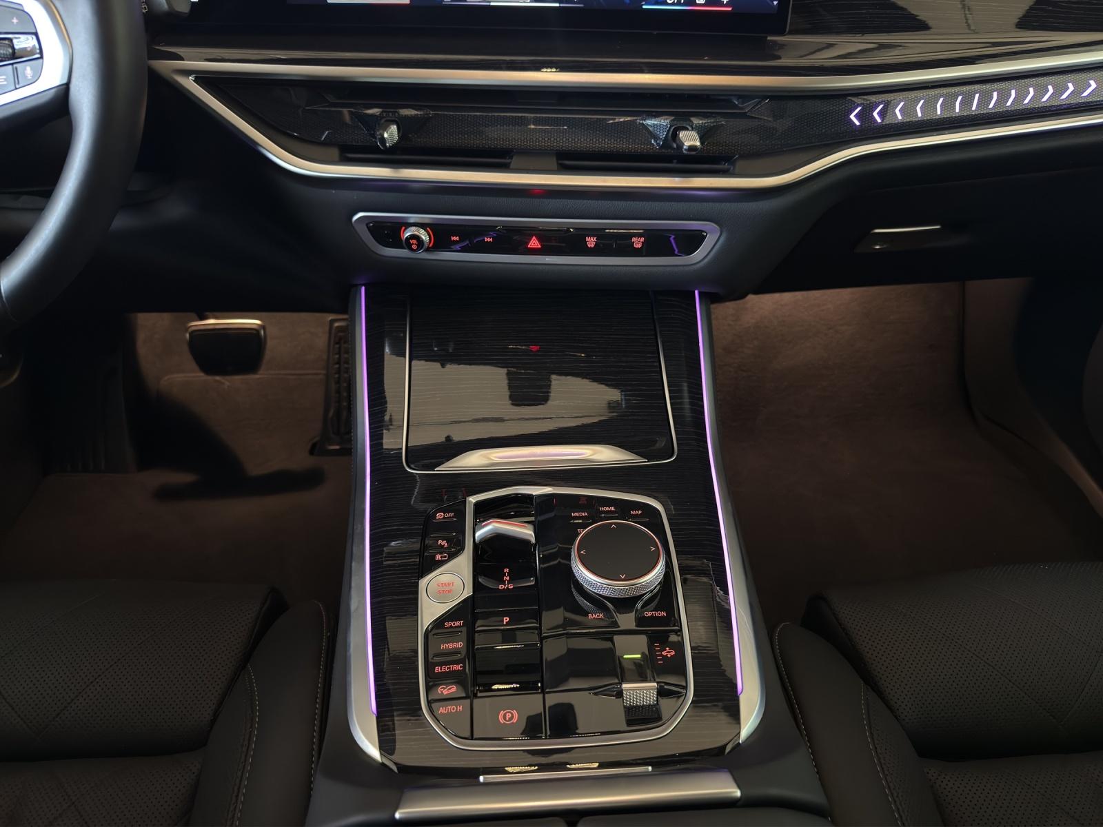 BMW X5 50e xDrive M-SportPaket-image-16