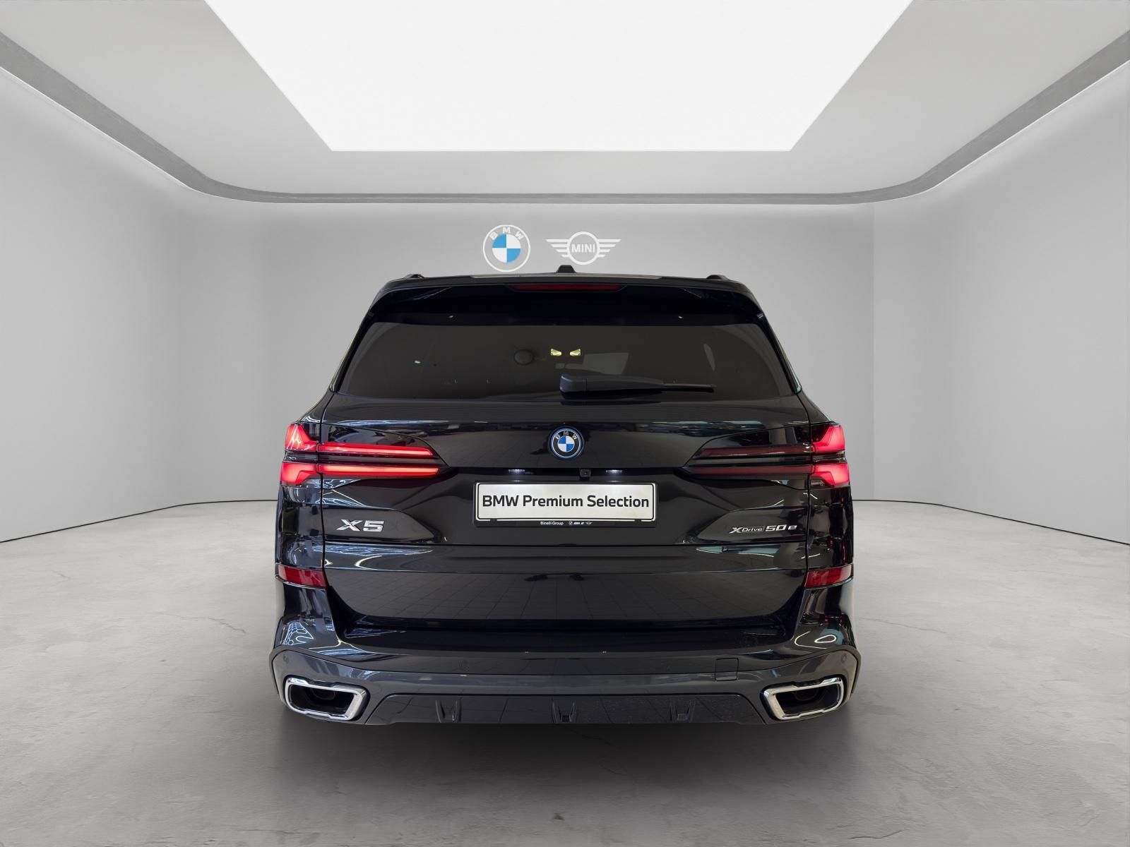 BMW X5 50e xDrive M-SportPaket-image-4