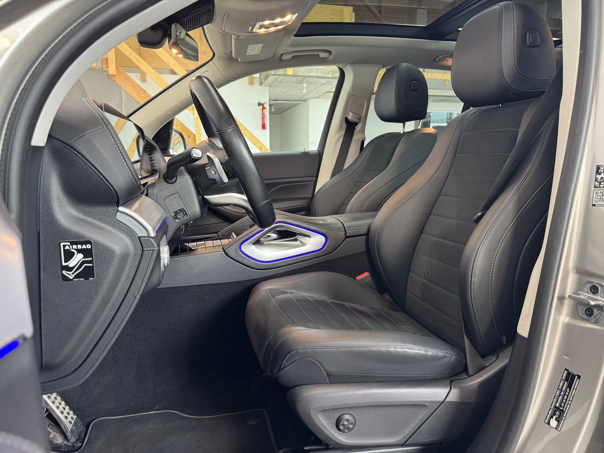 MERCEDES-BENZ GLE 350 d 4Matic AMG Line 9G-Tronic-image-9
