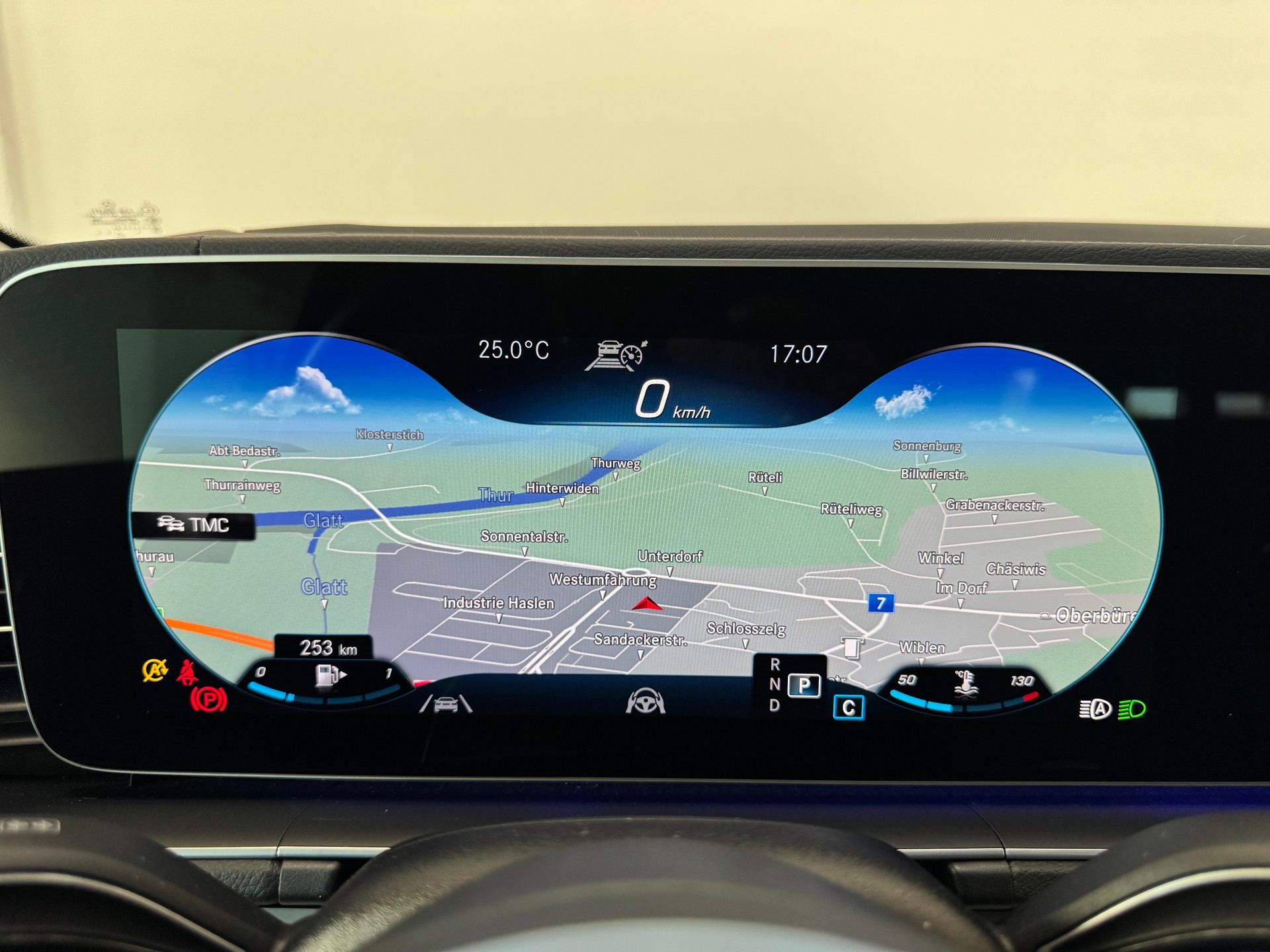 MERCEDES-BENZ GLE 350 d 4Matic AMG Line 9G-Tronic-image-14