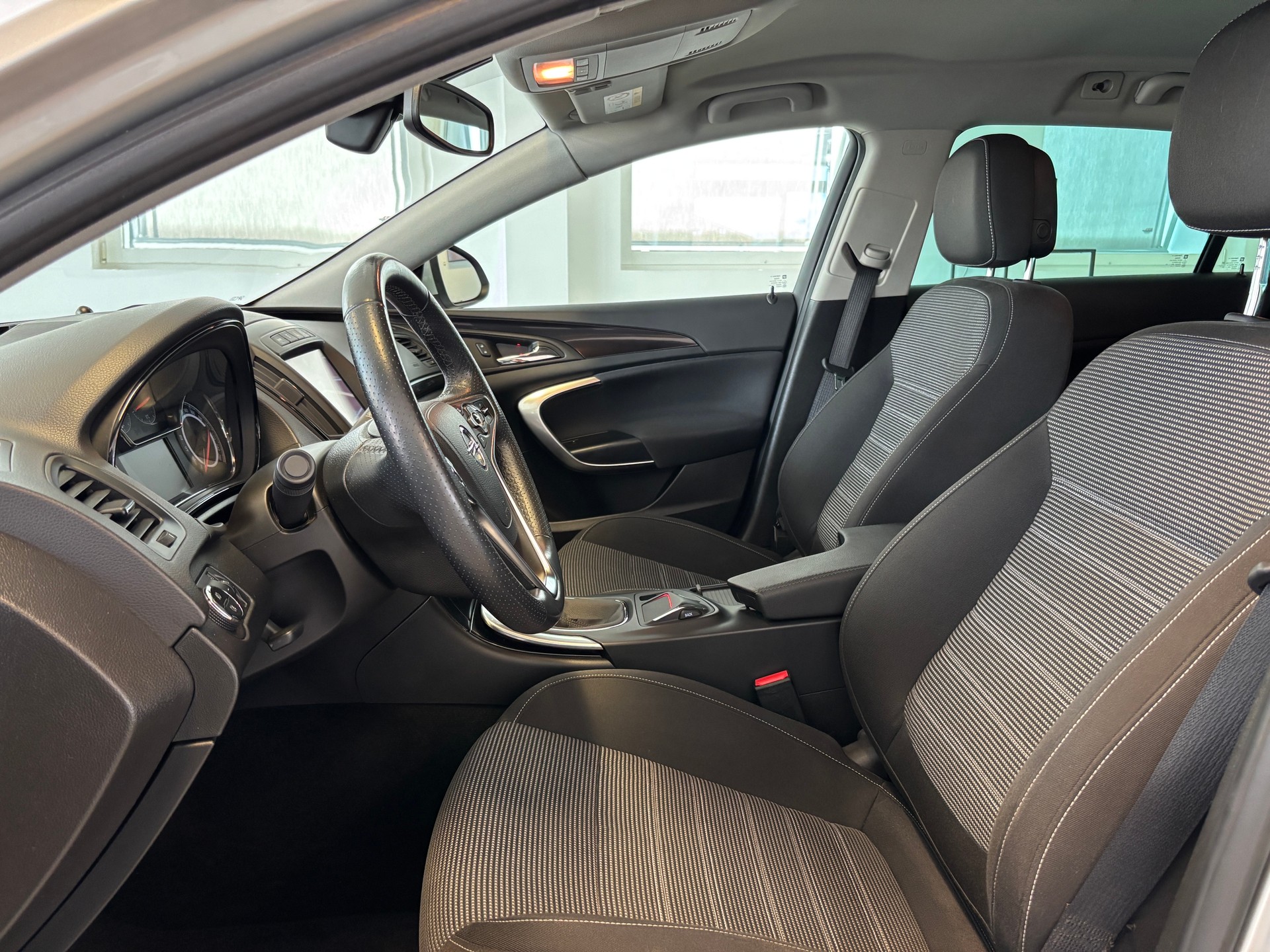 OPEL Insignia Sports Tourer 2.0 CDTI ecoFlex Sport-image-6