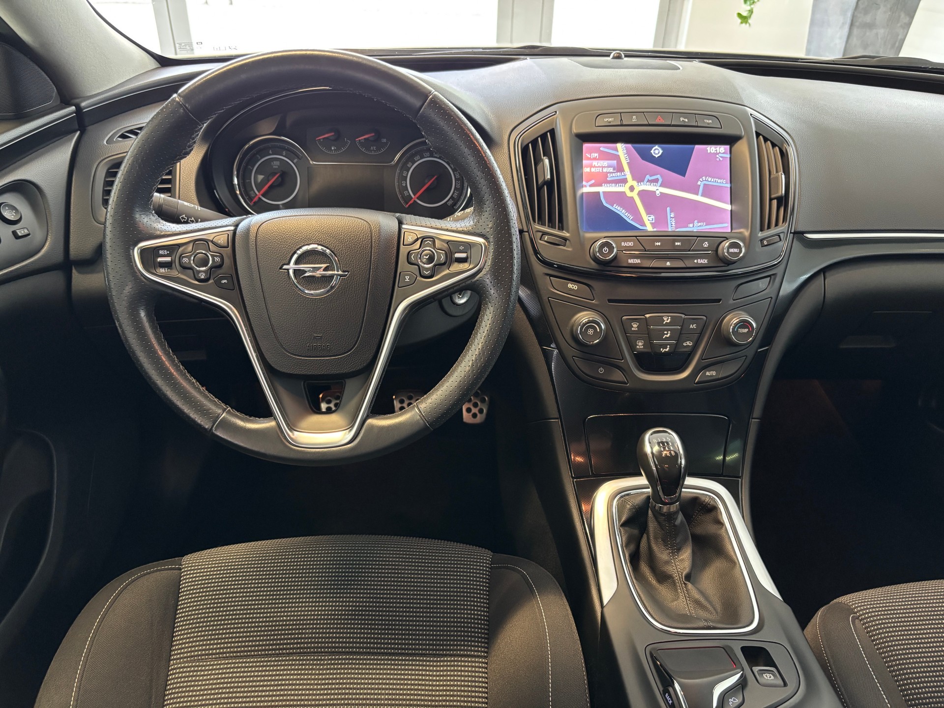 OPEL Insignia Sports Tourer 2.0 CDTI ecoFlex Sport-image-13