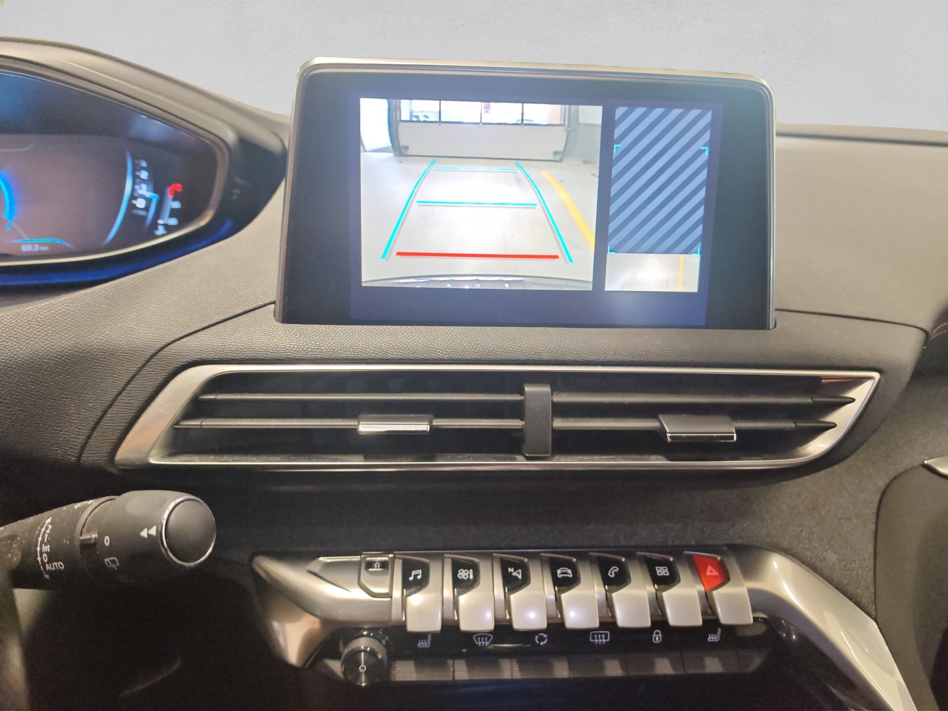 PEUGEOT 5008 1.6 THP GT Line EAT-image-12