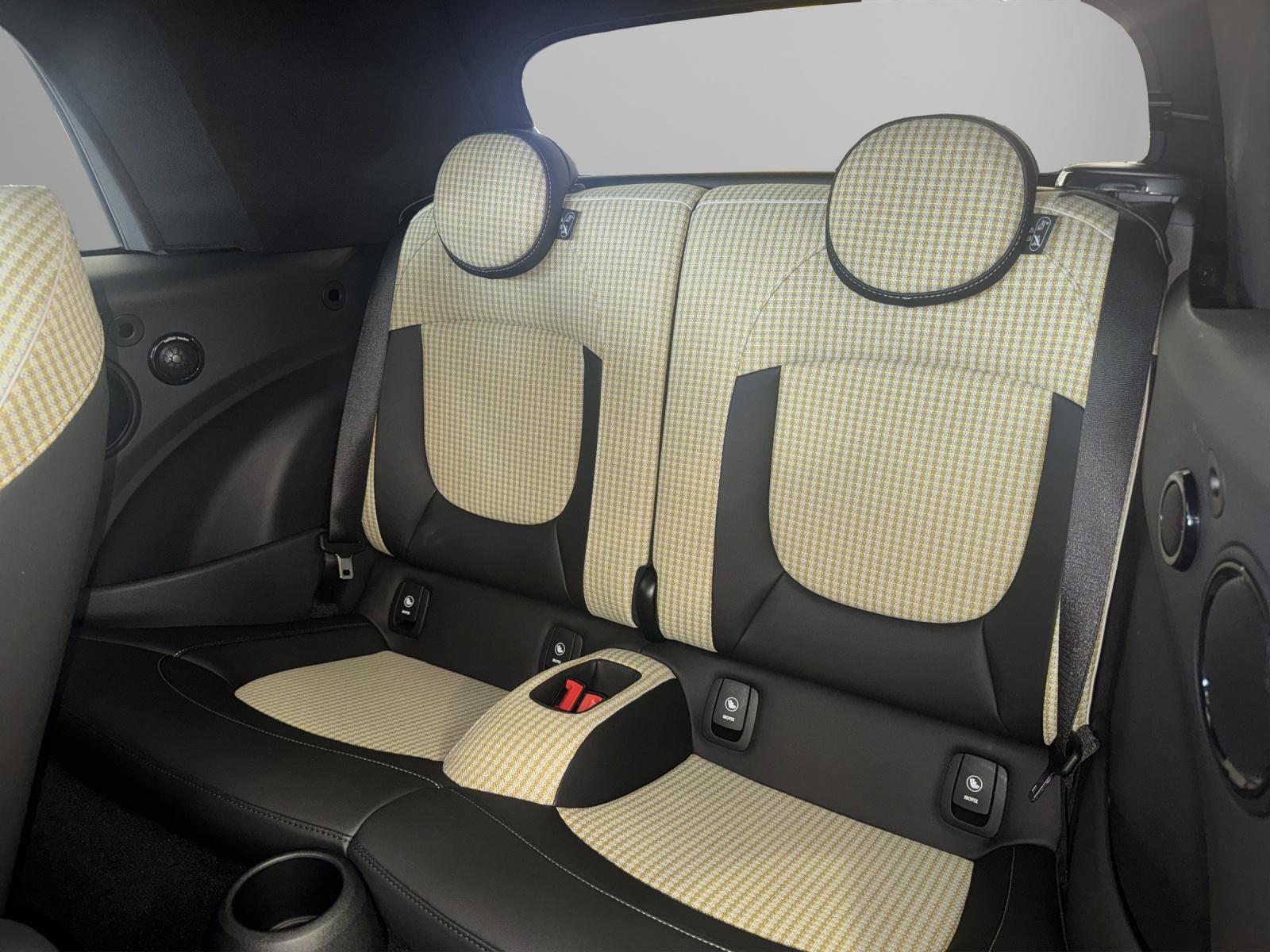 MINI Cabrio F57 2.0i Cooper S SDKG-image-8