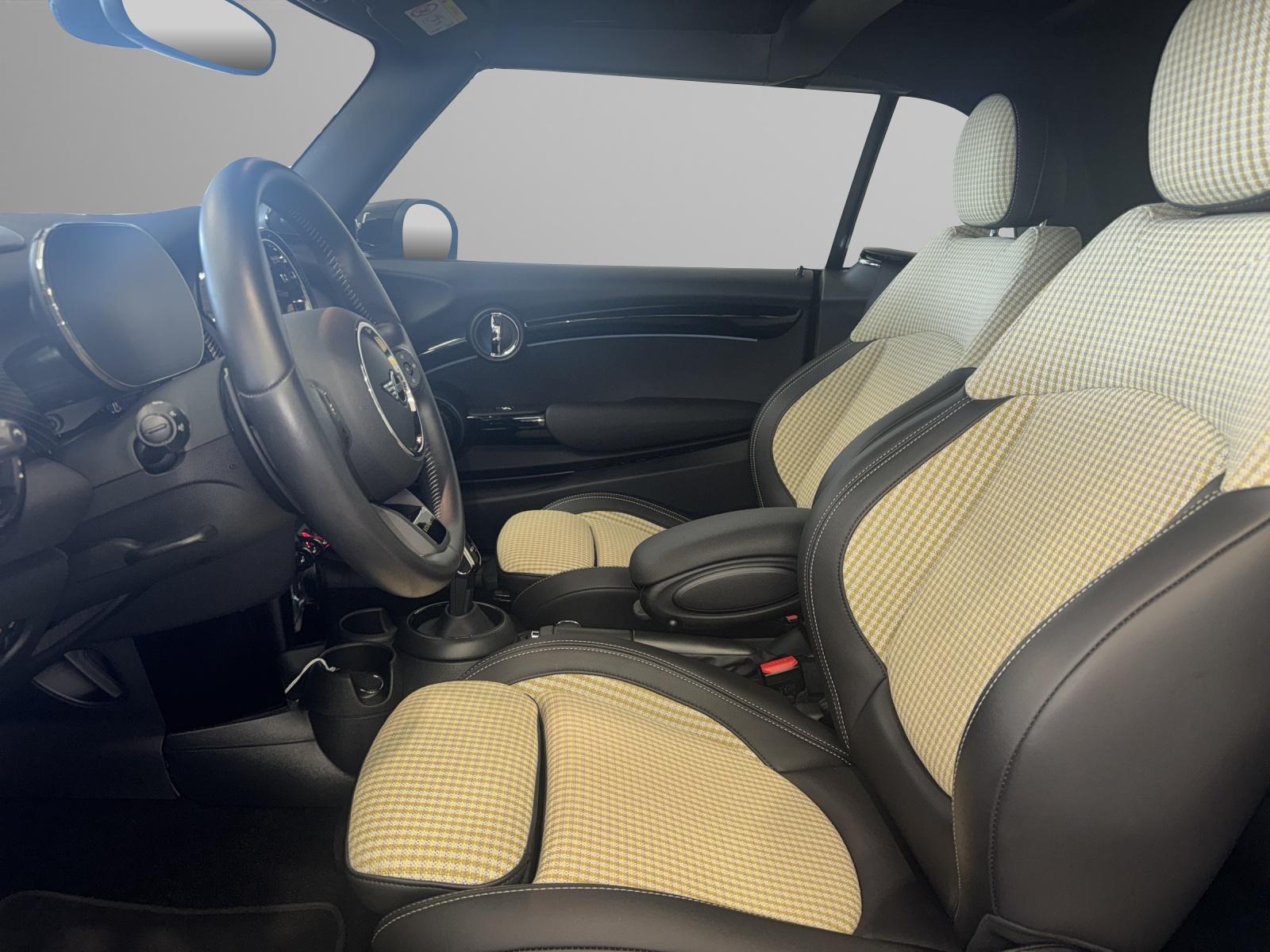 MINI Cabrio F57 2.0i Cooper S SDKG-image-5