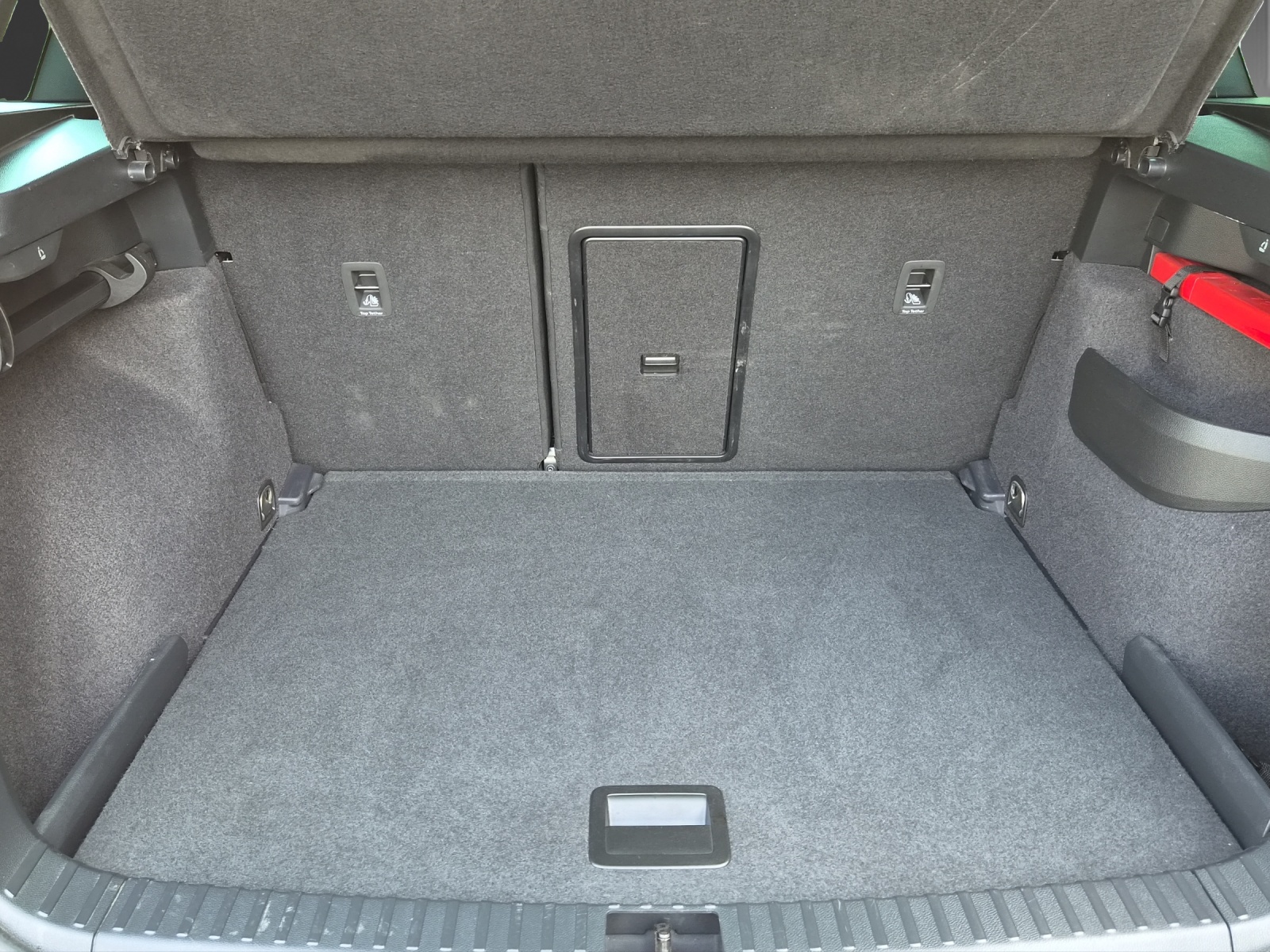 SKODA Karoq 1.5 TSI SportLine DSG-image-9