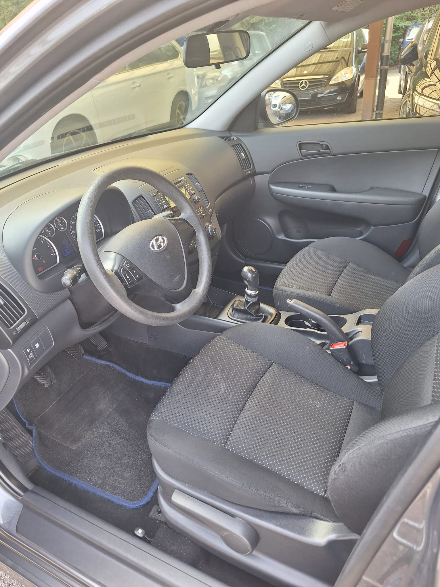 HYUNDAI i30 1.4 Comfort-image-7