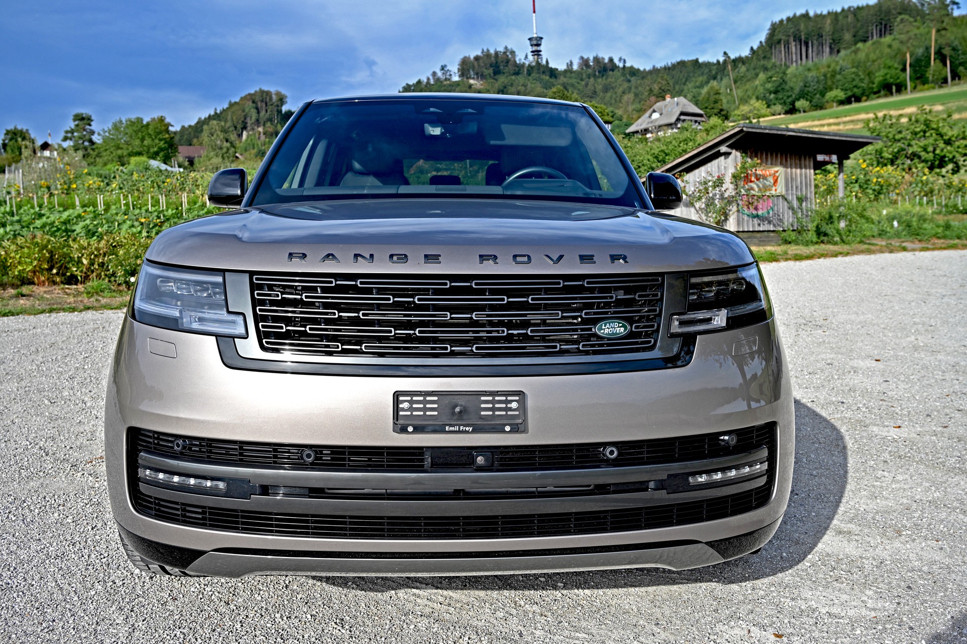 LAND ROVER 3.0 TD6 350 HSE-image-2