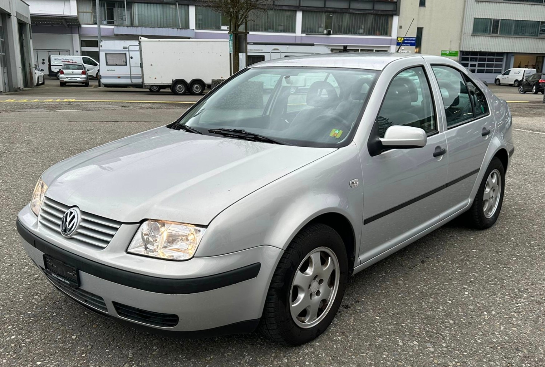 VW Bora 2.0 Comfortline-image-1