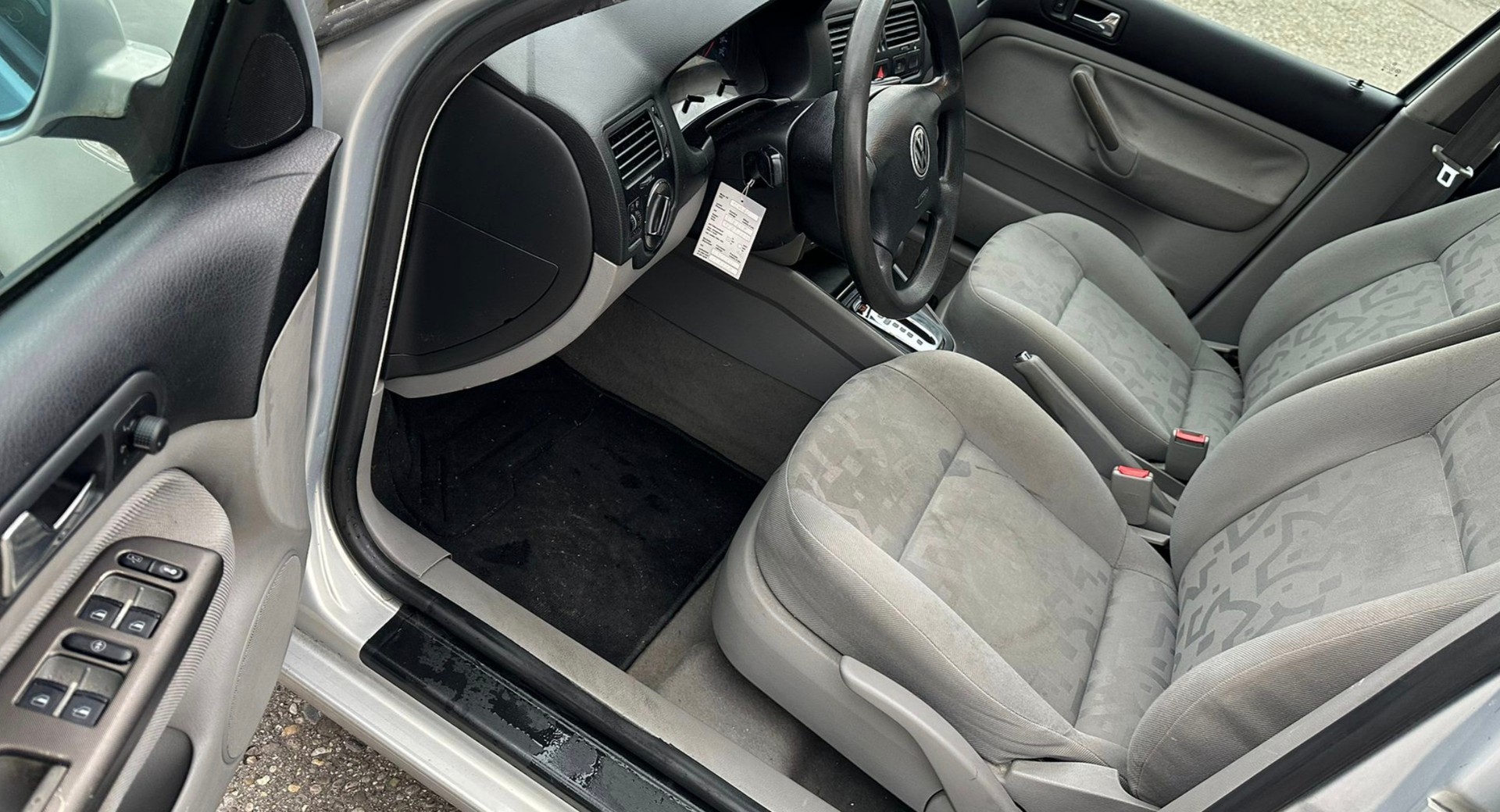 VW Bora 2.0 Comfortline-image-7