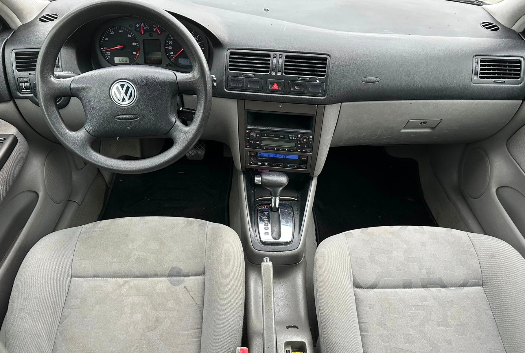 VW Bora 2.0 Comfortline-image-5