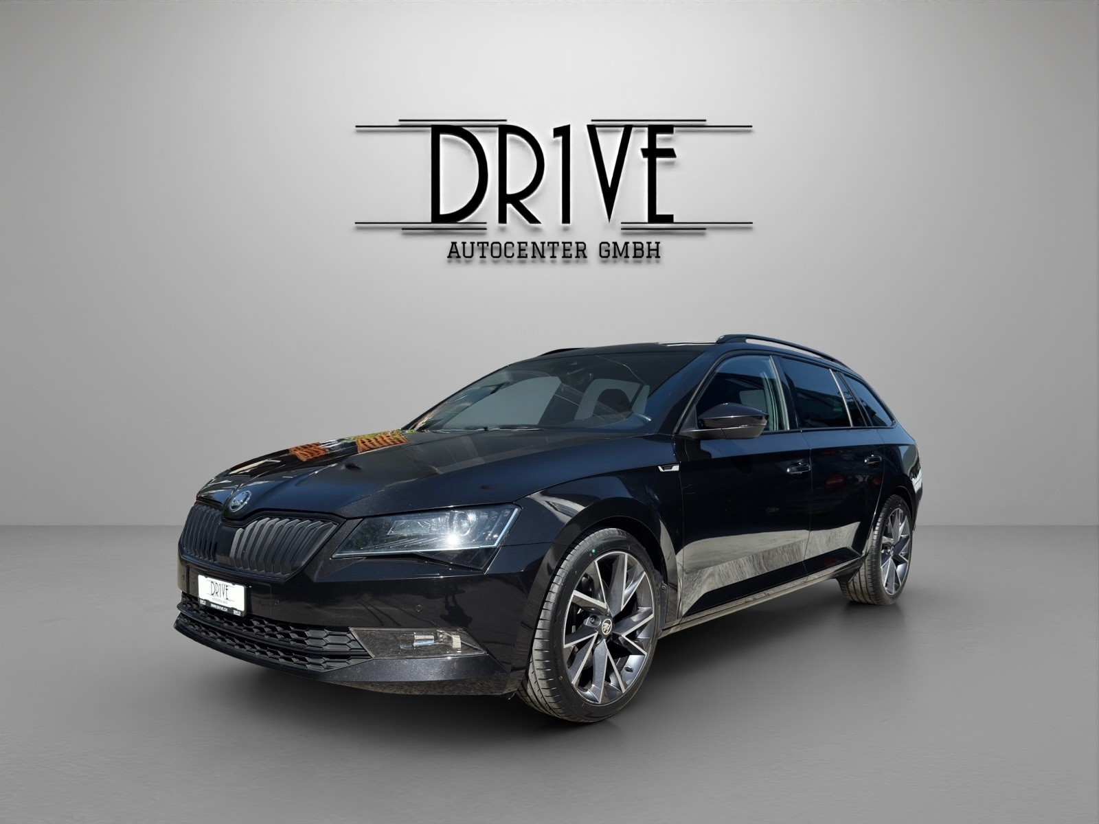 SKODA Superb Combi 2.0 TSI Sport Line DSG 4x4-image-0