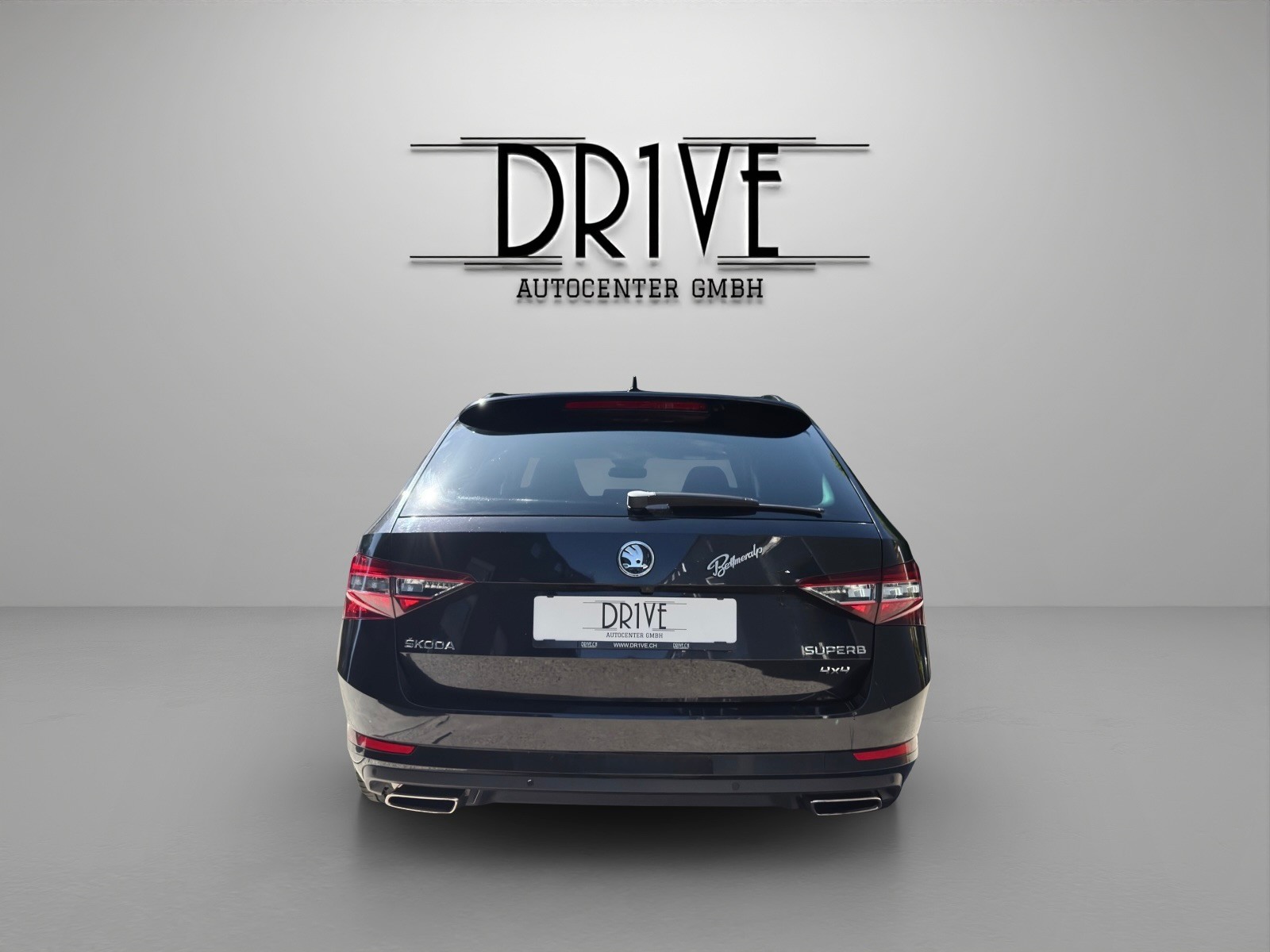 SKODA Superb Combi 2.0 TSI Sport Line DSG 4x4-image-5