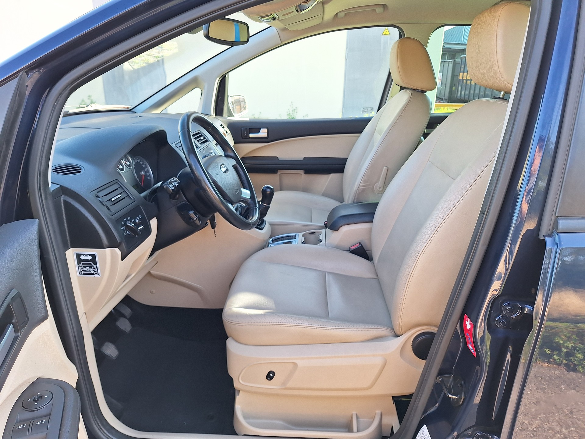FORD Focus C-Max 2.0 TDCi Trend-image-6
