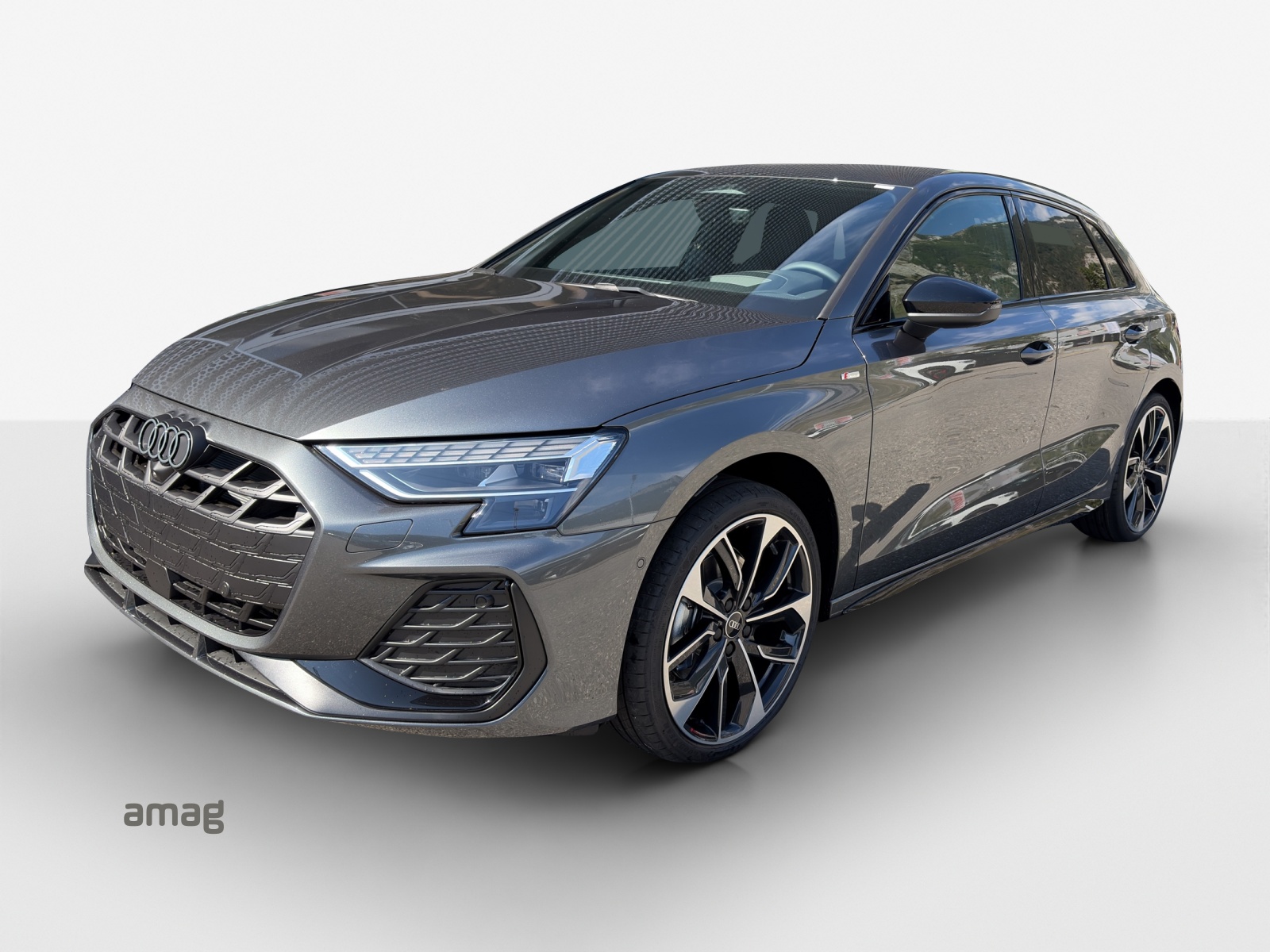 AUDI A3 Sportback TFSI 150 kW quattro S line S tronic-image-0
