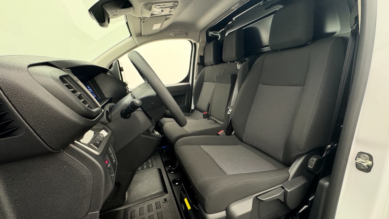 OPEL Vivaro Cargo 1.5 D s/s M-image-4