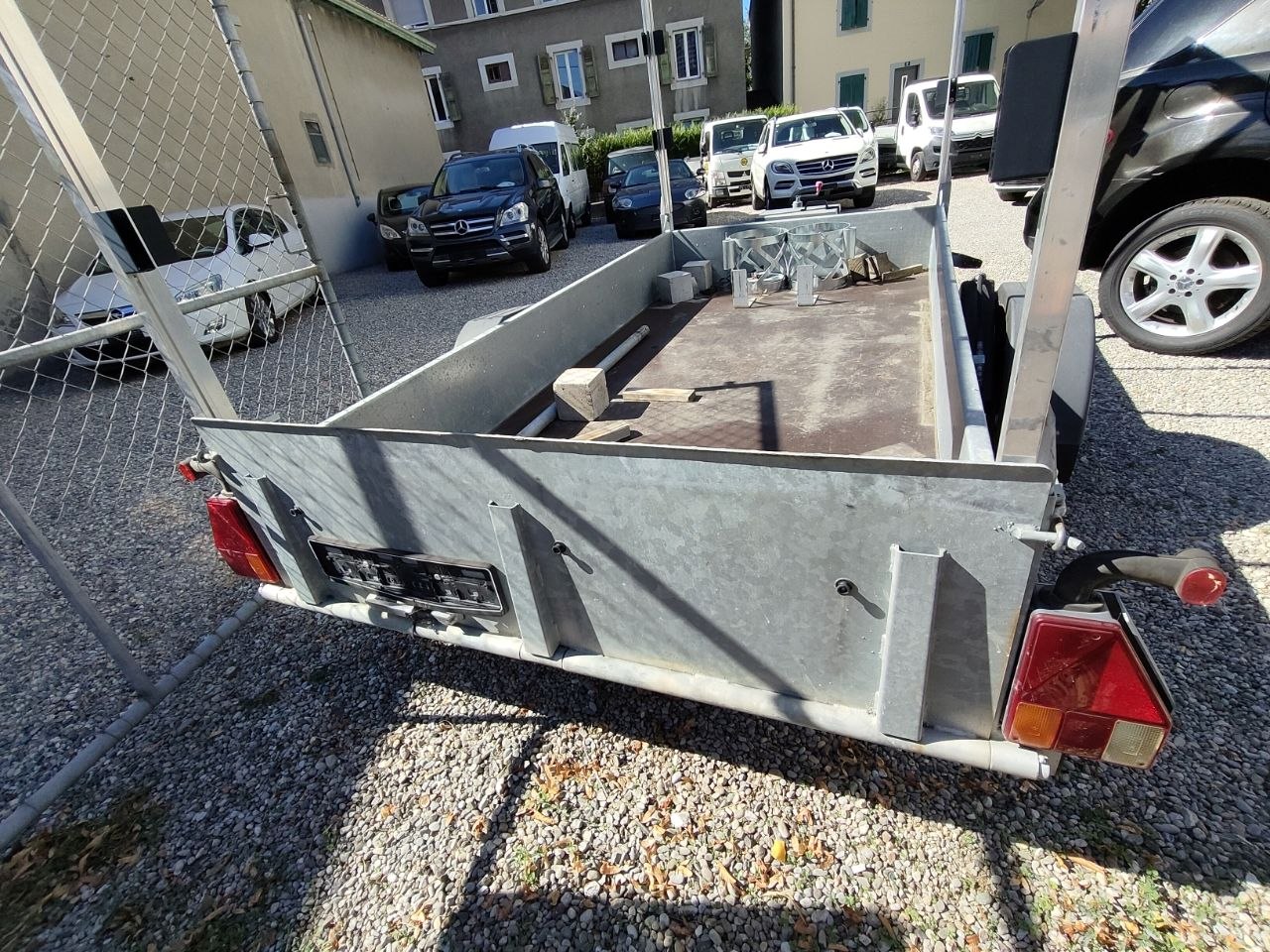UNSINN Charge Utile : 1'070KG-image-5