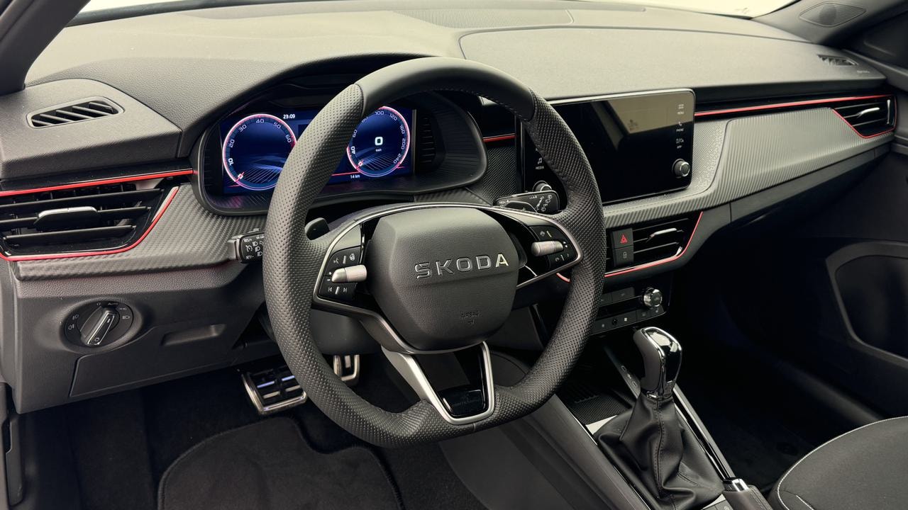 SKODA Kamiq 1.5 TSI Monte Carlo DSG-image-6