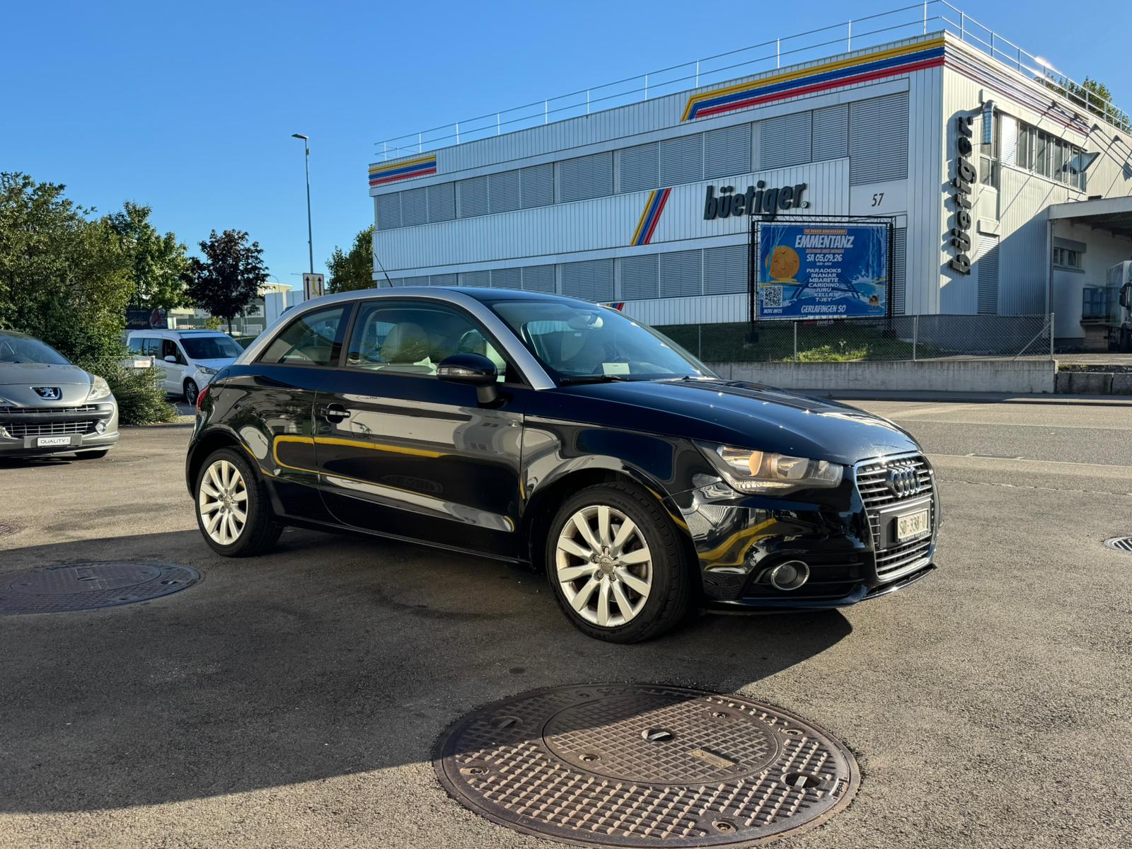 AUDI A1 1.4 TFSI Attraction S-tronic-image-6