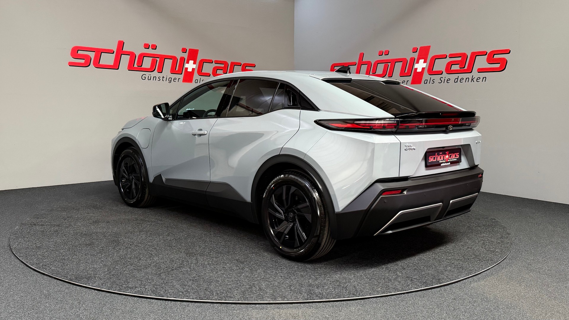 TOYOTA C-HR+ 77 kWh Style FWD-showroom-element-3