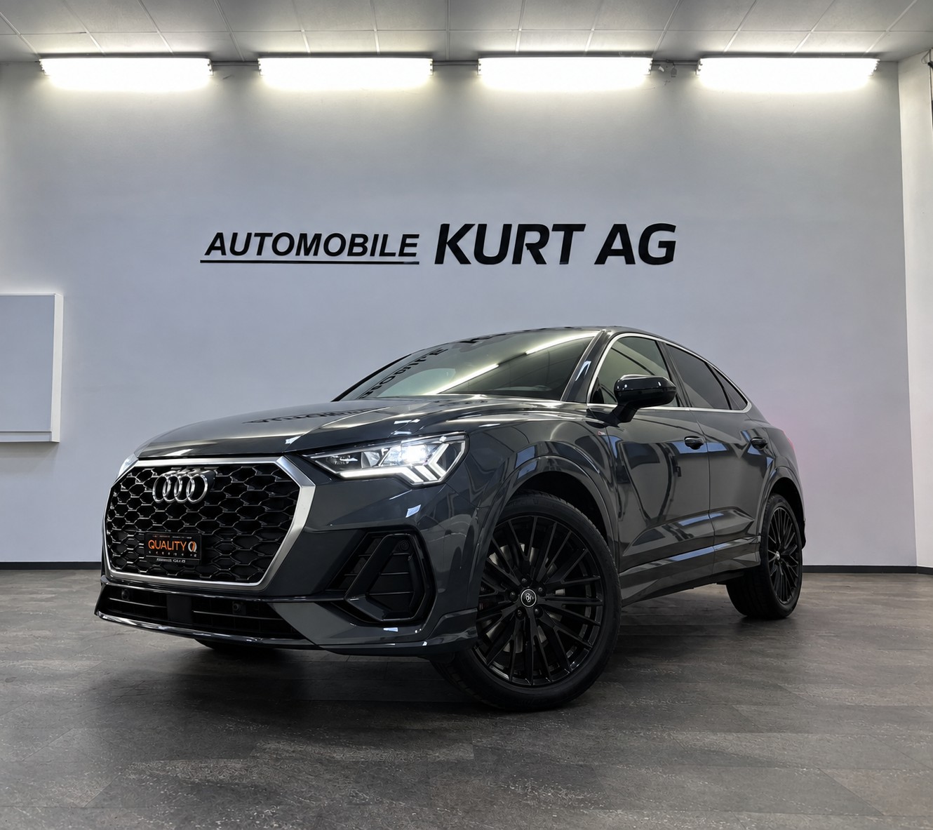 AUDI Q3 Sportback 35 TFSI S line S-tronic-image-1
