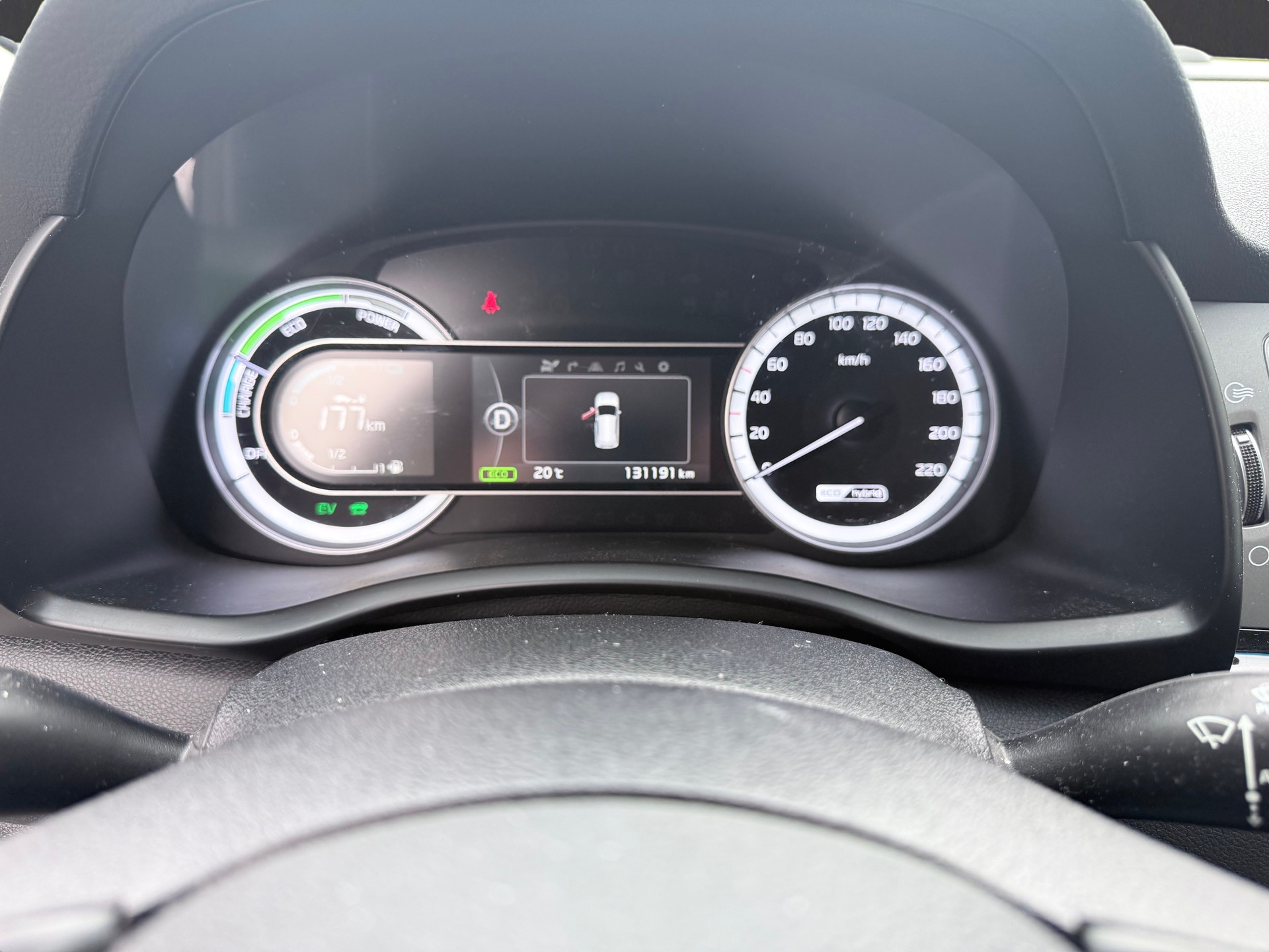 KIA Niro 1.6GDi Hybrid Style DCT-image-16