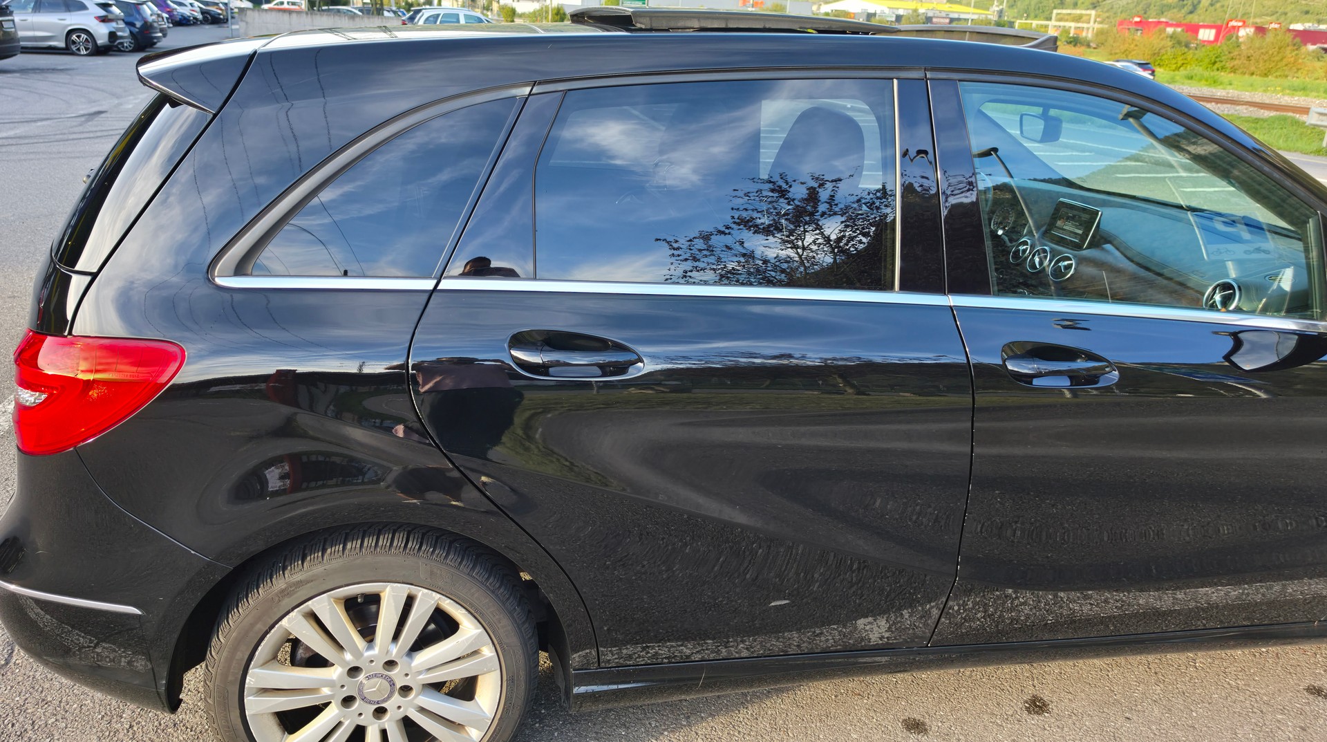 MERCEDES-BENZ B 180 CDI BlueEF-image-3