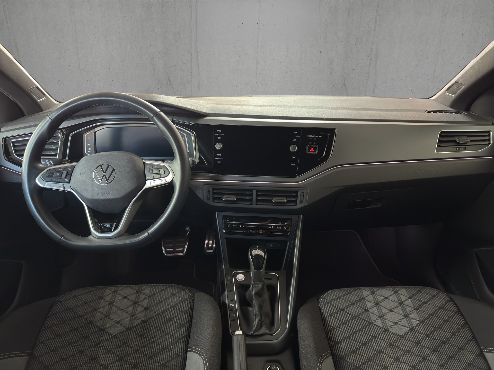 VW Taigo 1.0 TSI R-Line DSG "18"Alu-Navi-RK.-Kamera-Matrix"-image-10