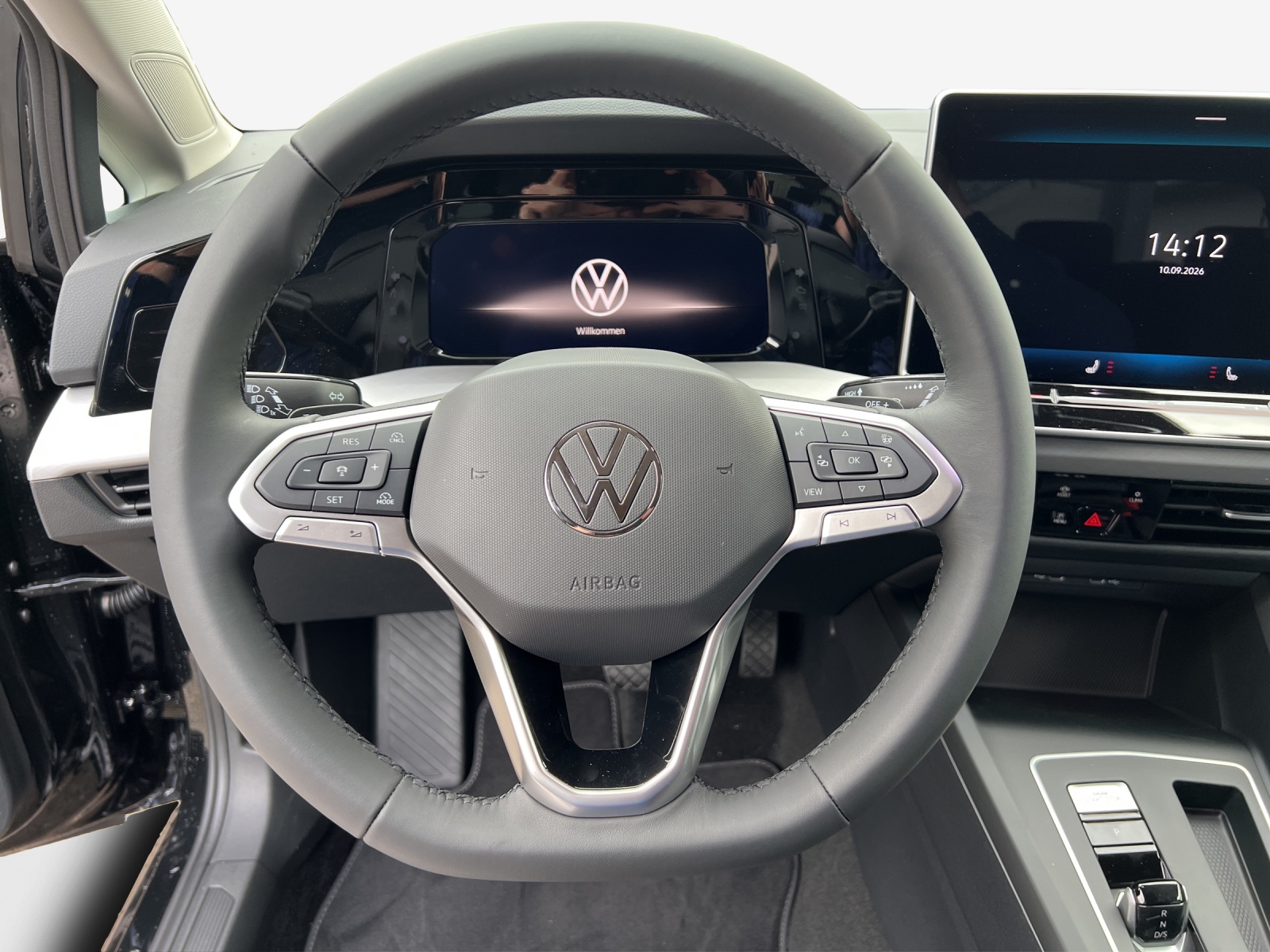 VW Golf 1.5 e TSI mHEV Value DSG-image-9