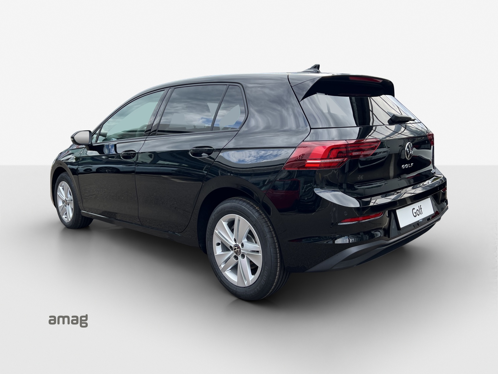 VW Golf 1.5 e TSI mHEV Value DSG-image-2