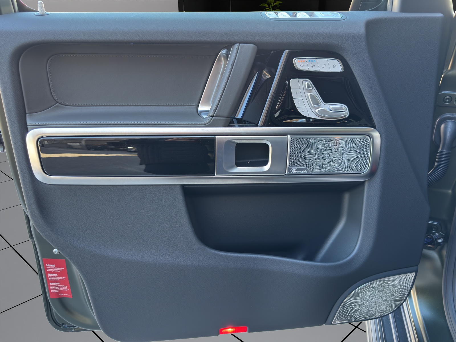 MERCEDES-BENZ G 450d 9G-Tronic-image-7