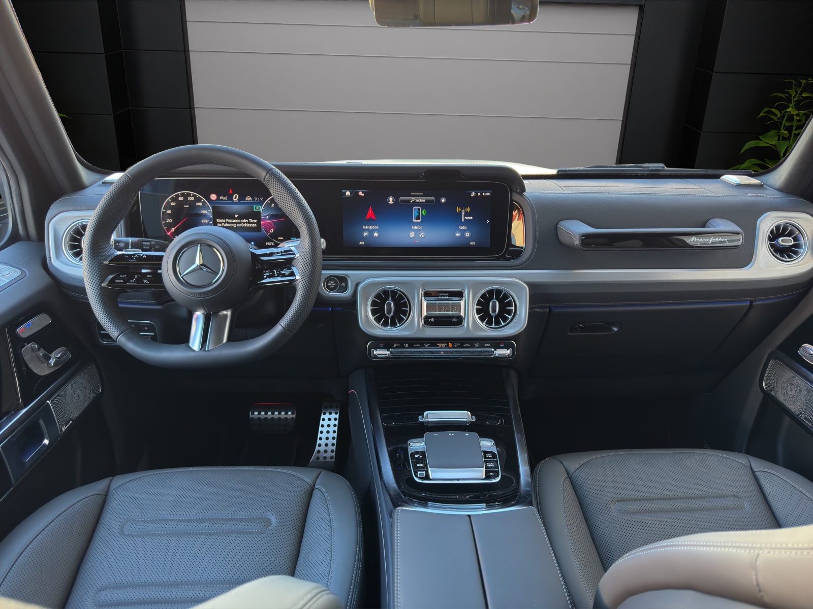 MERCEDES-BENZ G 450d 9G-Tronic-image-11