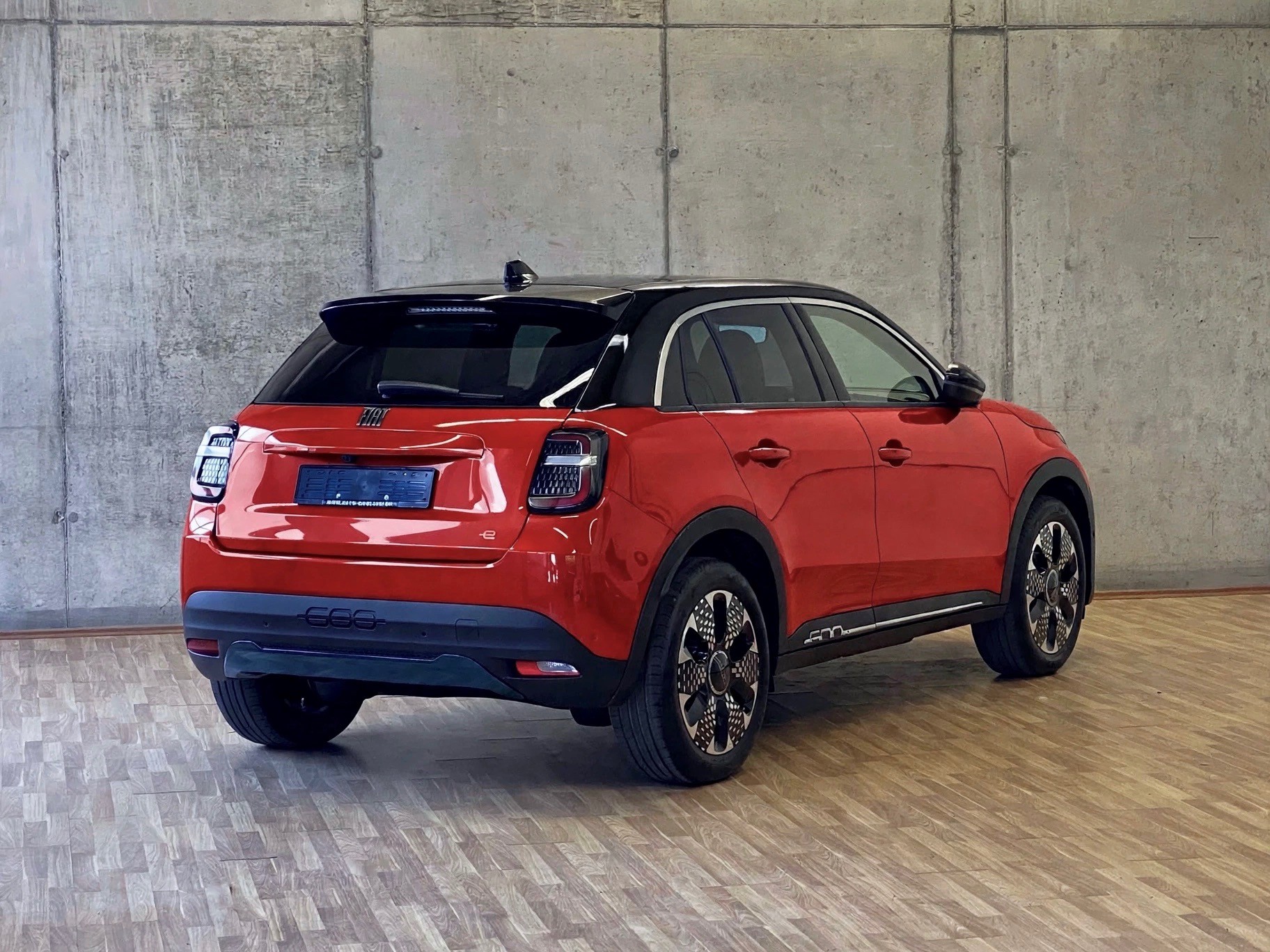 FIAT 600h*MildHybrid*Swiss*La Prima*-image-2