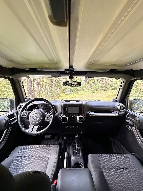 JEEP Wrangler 2.8CRD Unlimited Rubicon Automatic-image-4