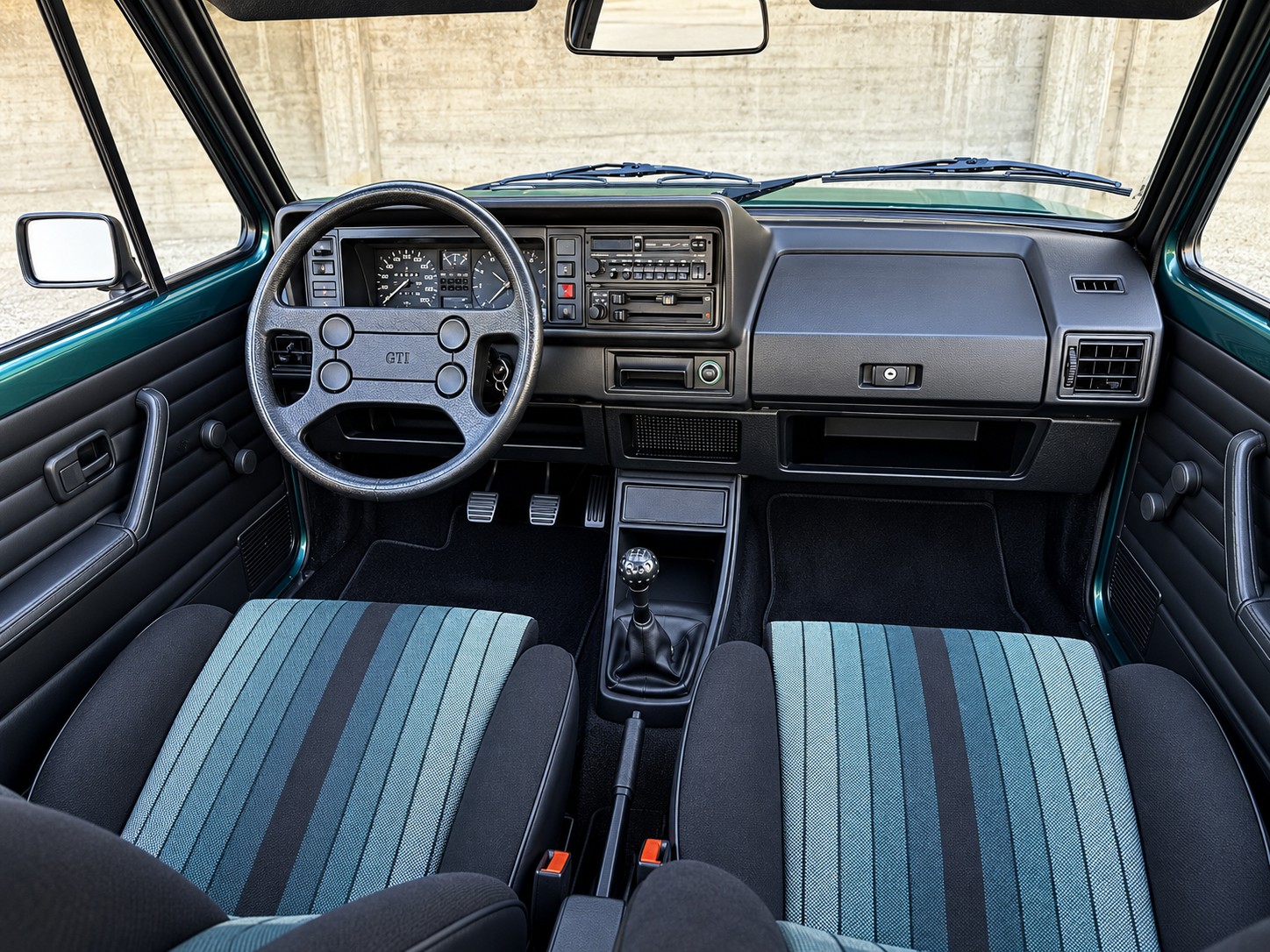 VW Golf 1800 GTI-image-20