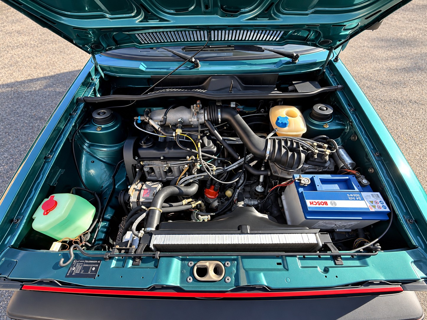 VW Golf 1800 GTI-image-16