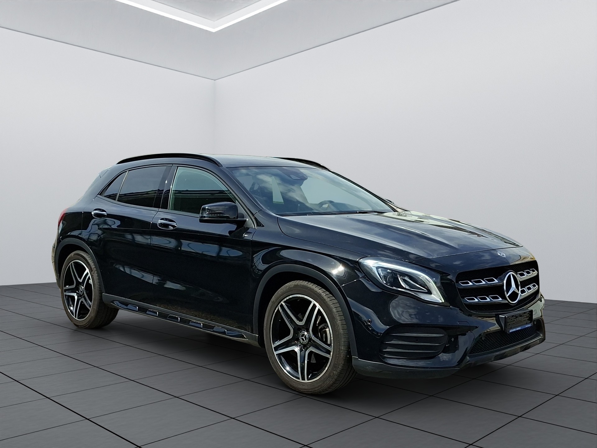 MERCEDES-BENZ GLA 250 AMG Line 4Matic 7G-DCT-image-7