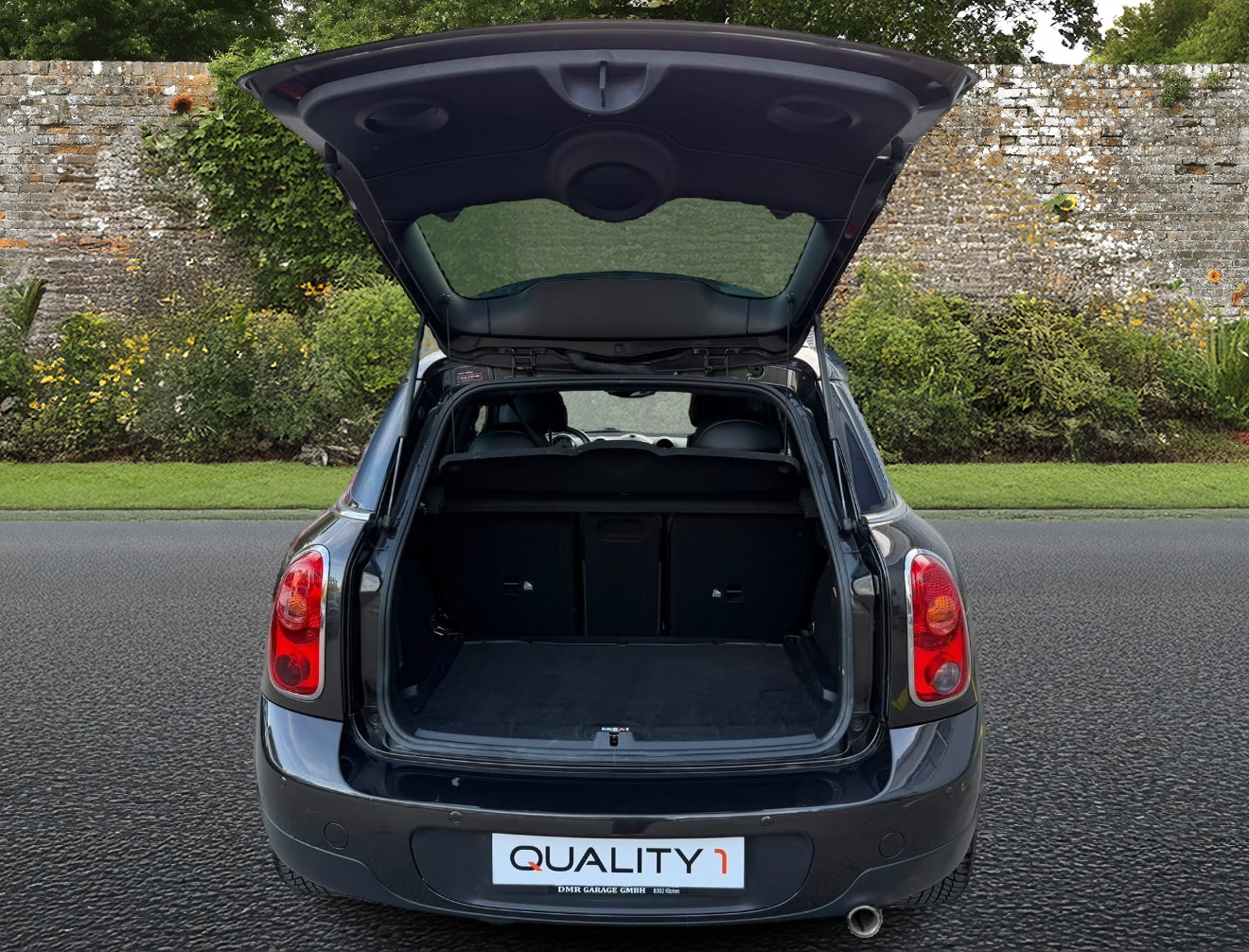 MINI Countryman Cooper D FWD Steptronic-image-15