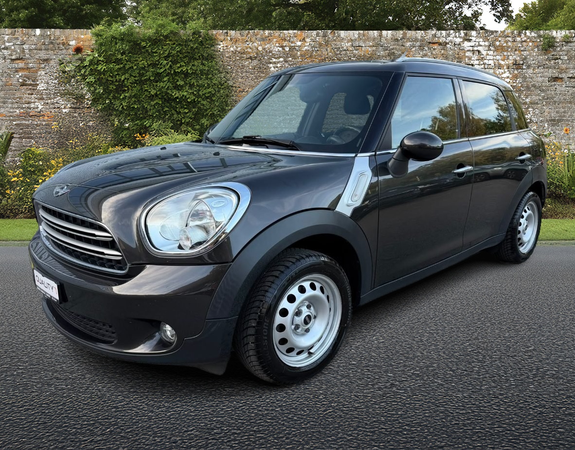 MINI Countryman Cooper D FWD Steptronic-image-0