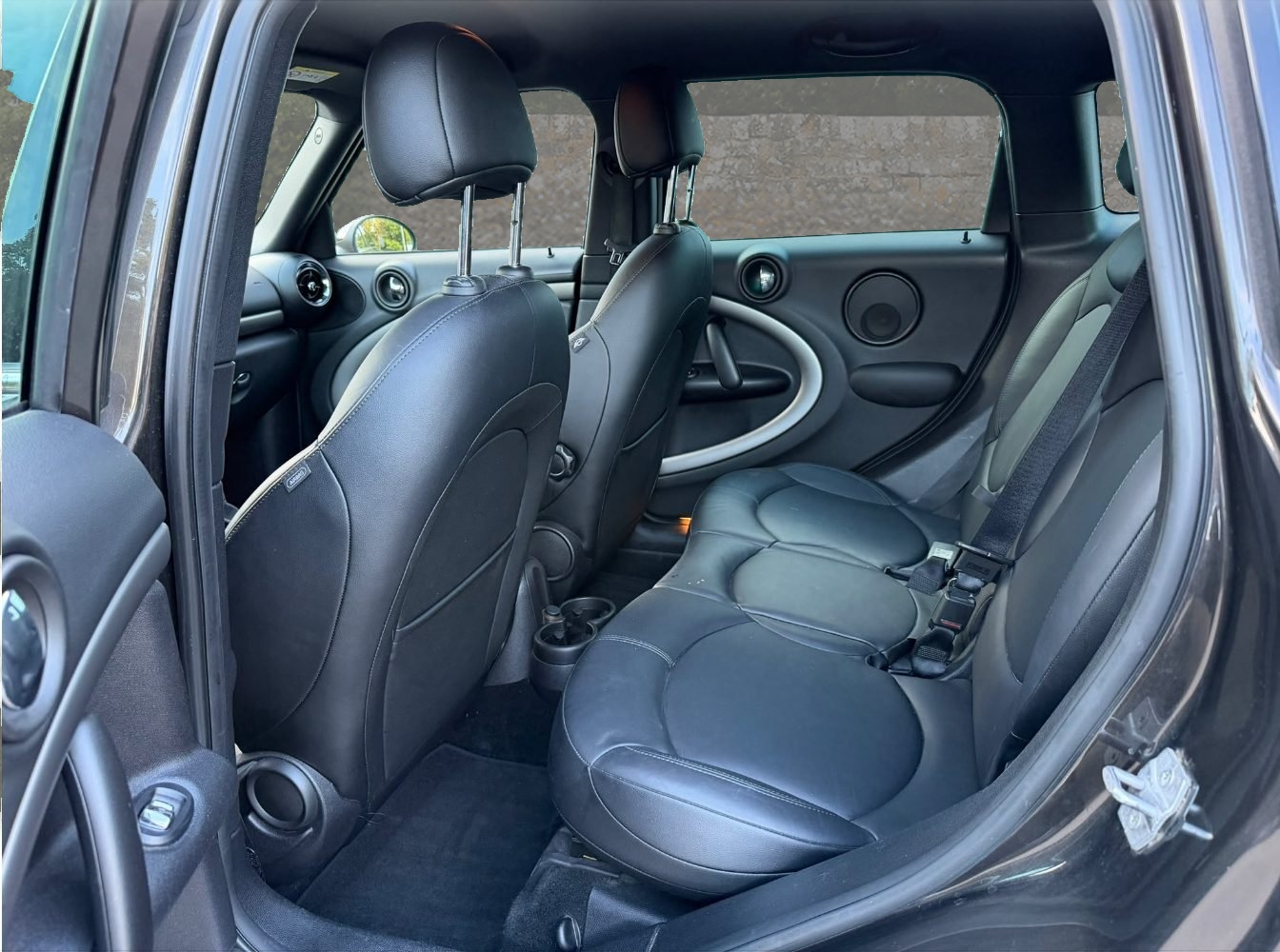 MINI Countryman Cooper D FWD Steptronic-image-14