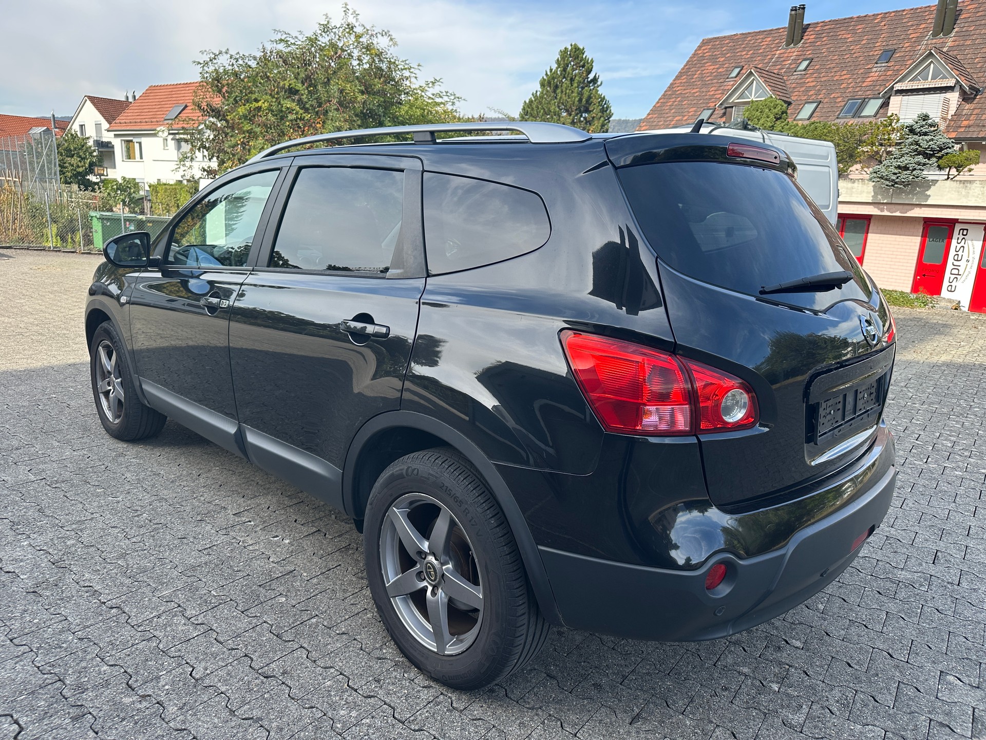 NISSAN Qashqai +2 2.0 dCi 4WD tekna Automatic-image-5