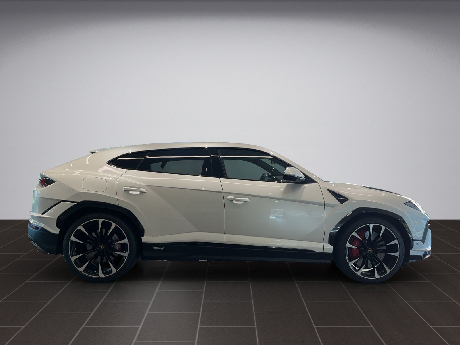 LAMBORGHINI Urus 4.0 S-image-1